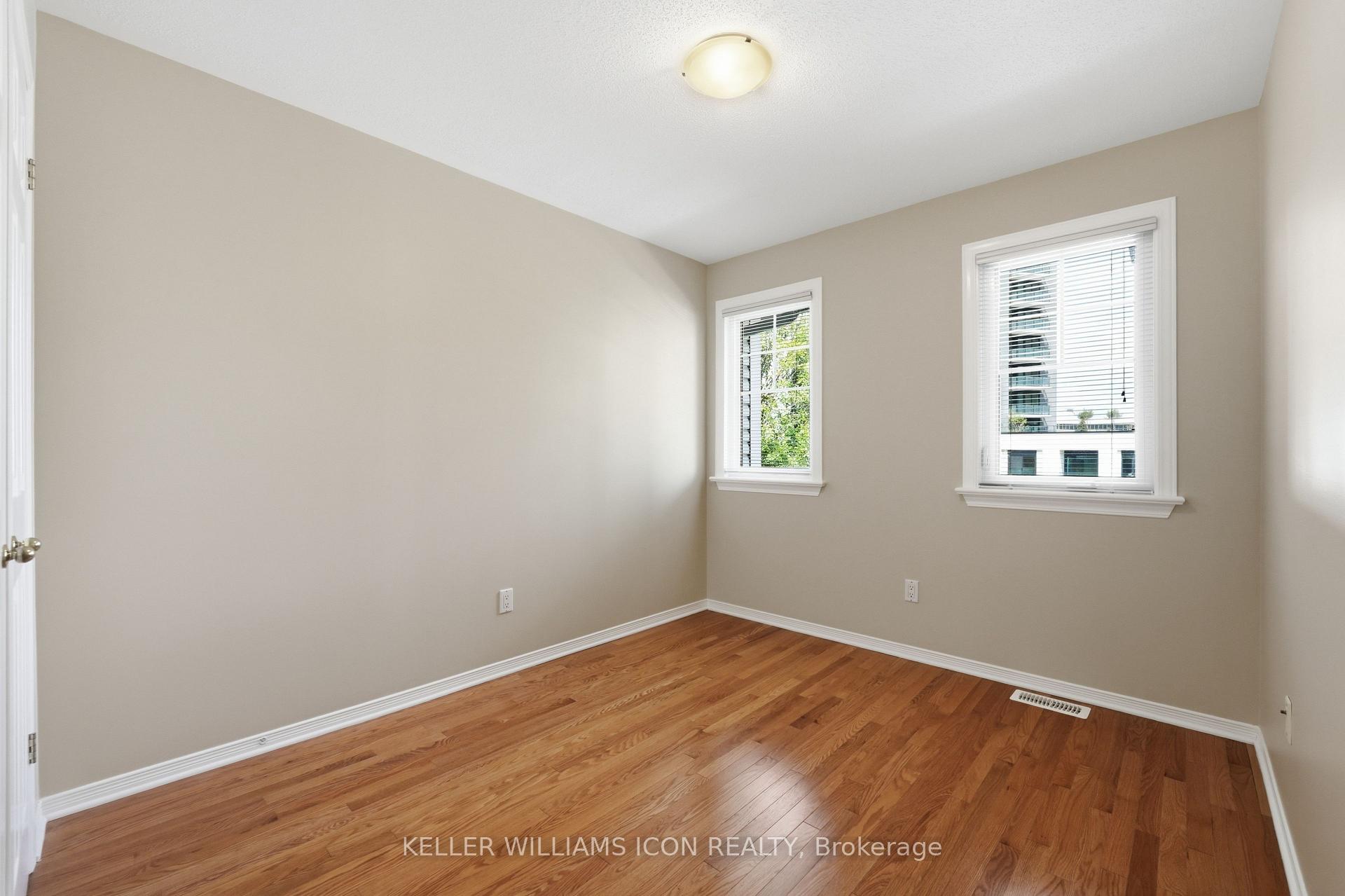 Photo 33 of 43 Thornbury Crescent, Ottawa, Centrepointe — HOMEH