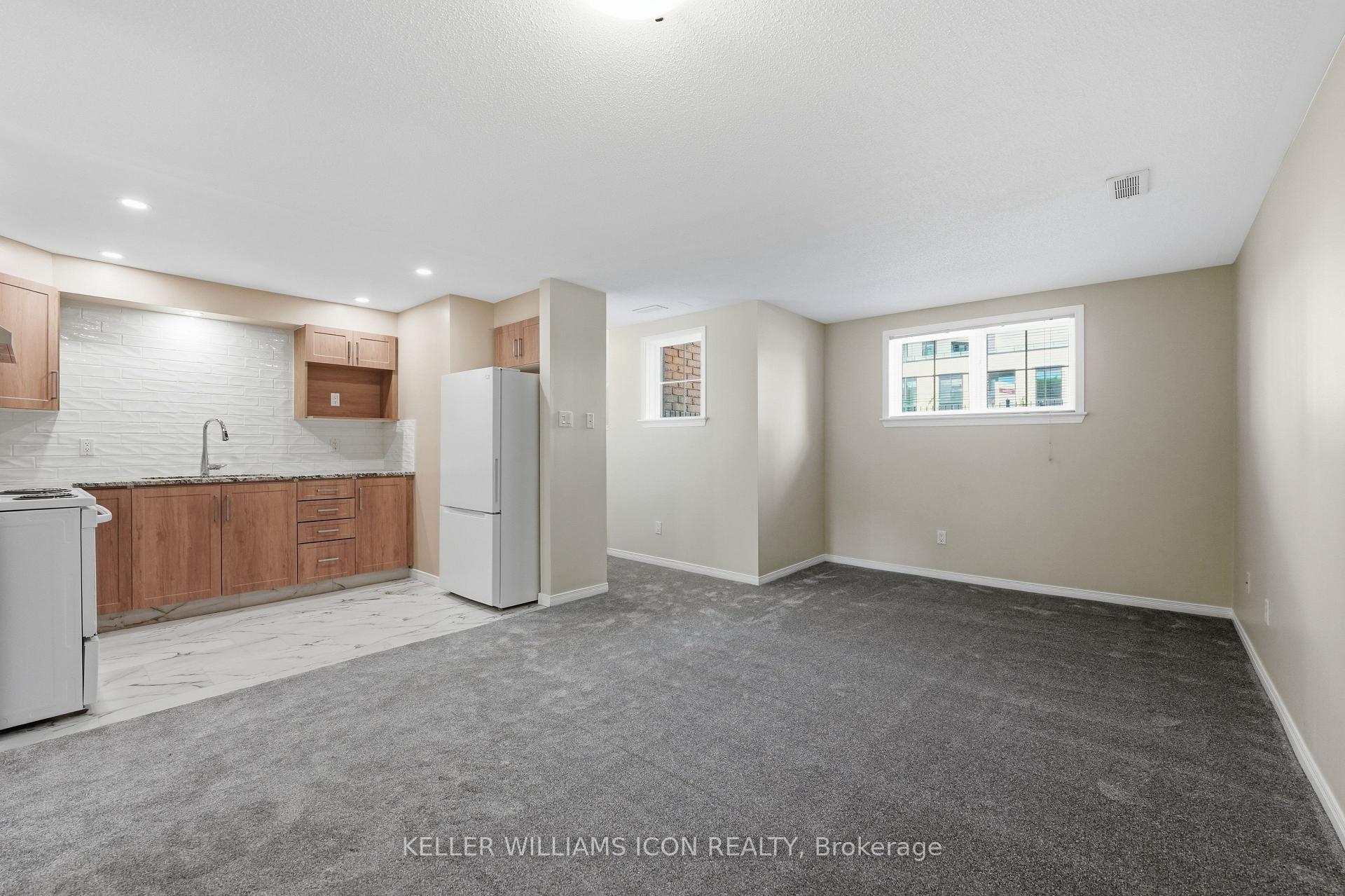 Photo 38 of 43 Thornbury Crescent, Ottawa, Centrepointe — HOMEH
