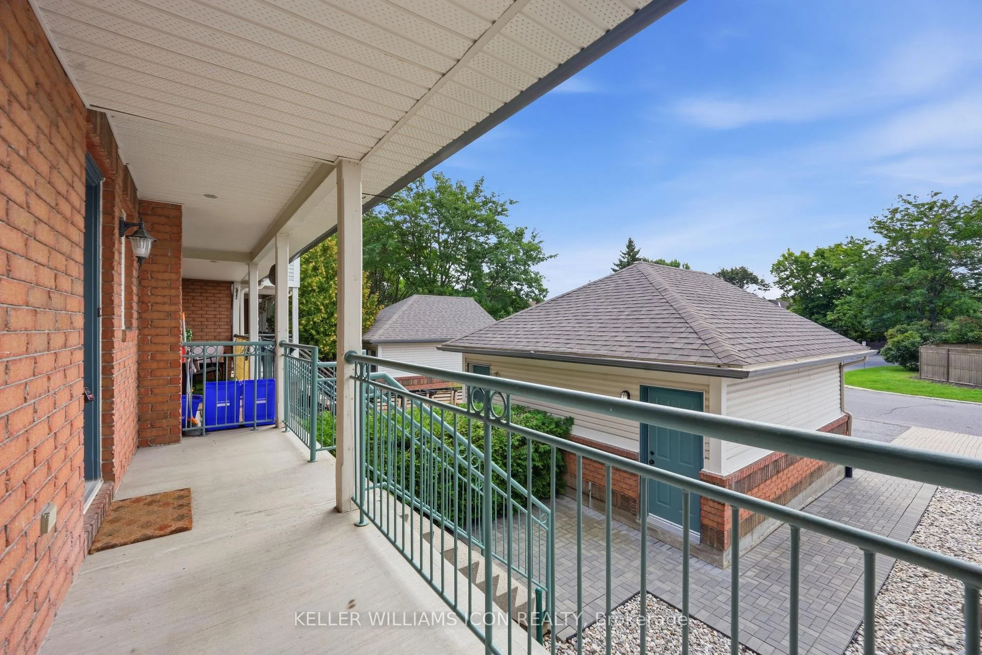 Photo 8 of 43 Thornbury Crescent, Ottawa, Centrepointe — HOMEH