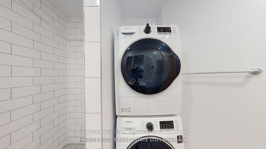 Photo 6 of Unit 6, 1065 Bathurst Street, Toronto, The Annex — HOMEH