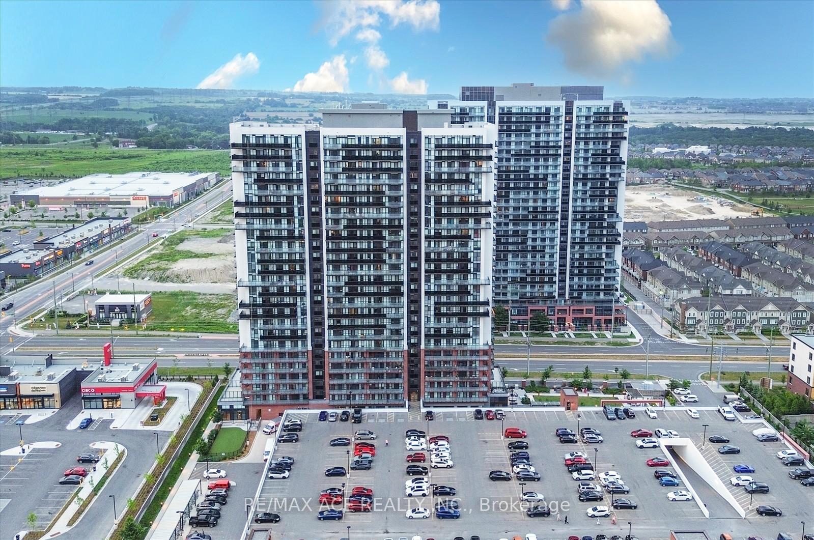 Photo of Unit 809, 2550 Simcoe Street N