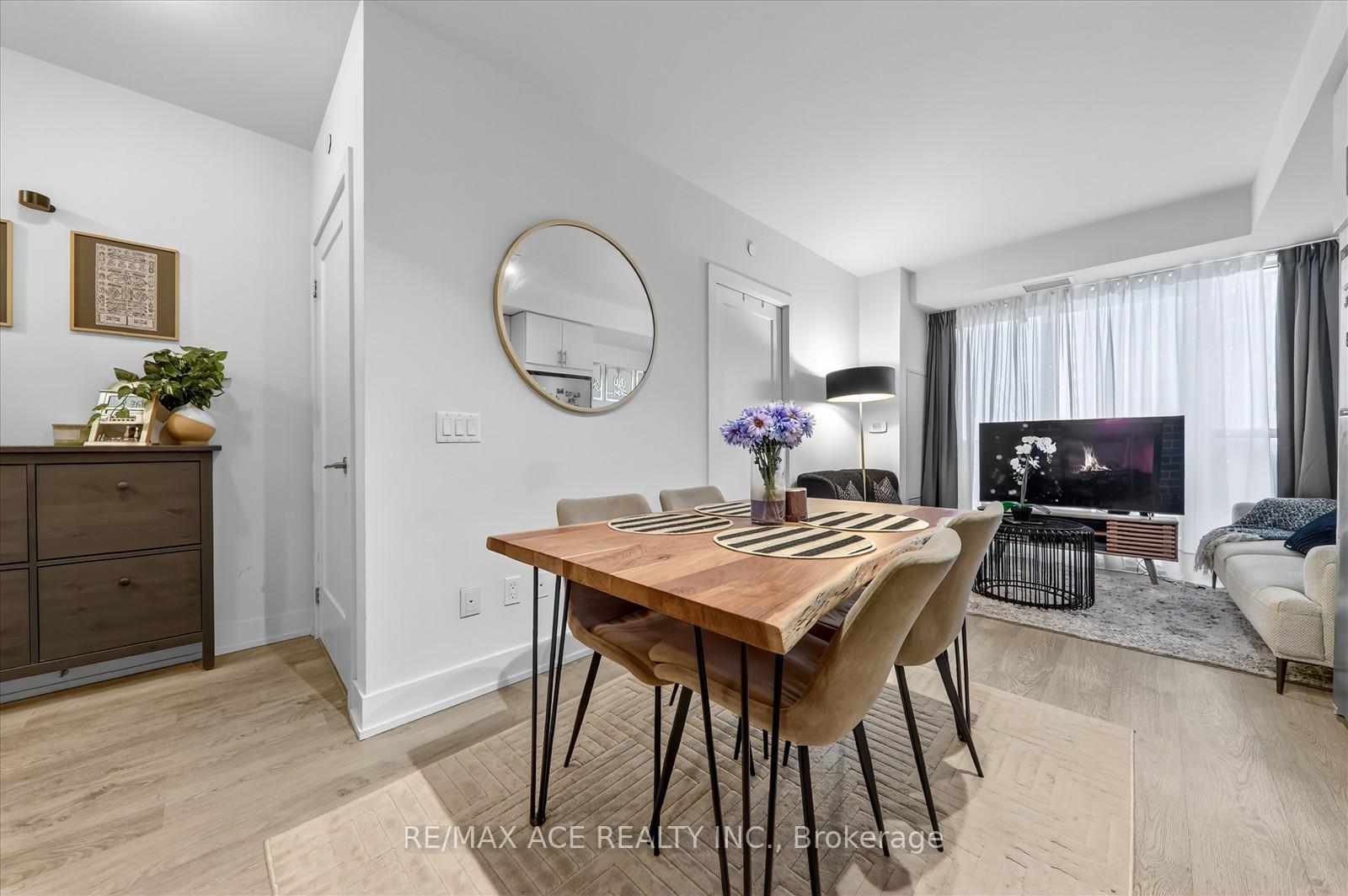 Photo 21 of Unit 809, 2550 Simcoe Street N, Oshawa, Windfields — HOMEH