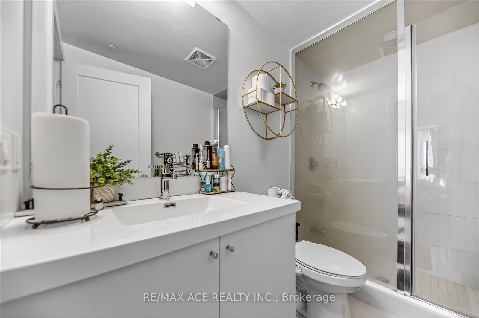 Photo 33 of Unit 809, 2550 Simcoe Street N, Oshawa, Windfields — HOMEH