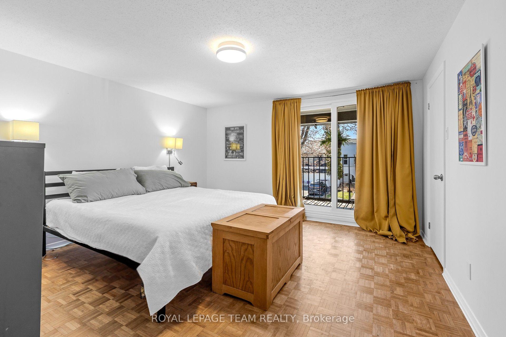Photo 20 of 25 Grady Crescent, Ottawa, Sheahan Estates/Trend Village — HOMEH