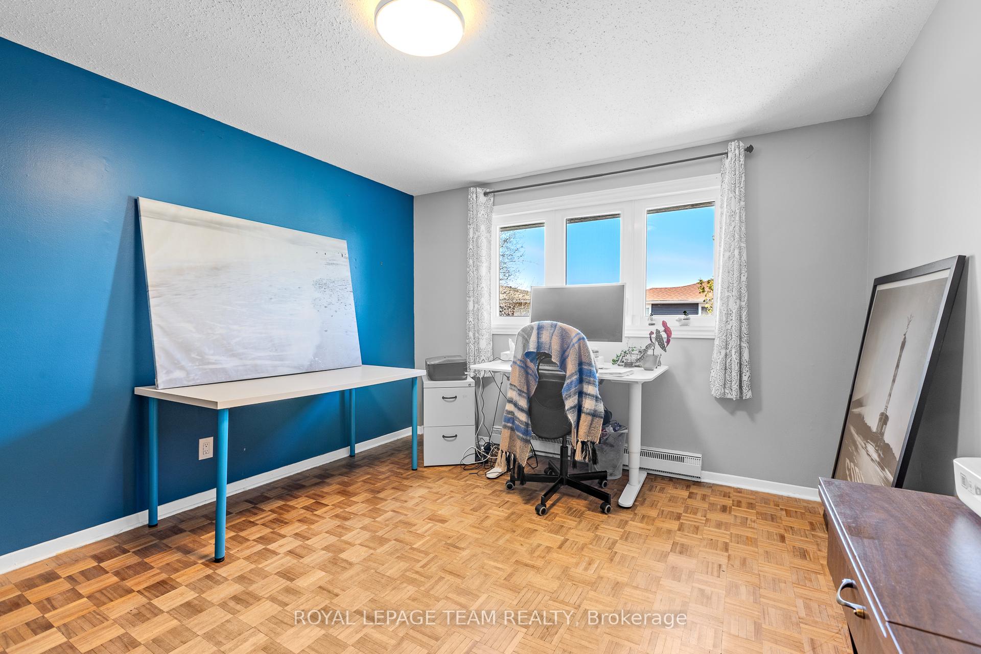 Photo 26 of 25 Grady Crescent, Ottawa, Sheahan Estates/Trend Village — HOMEH