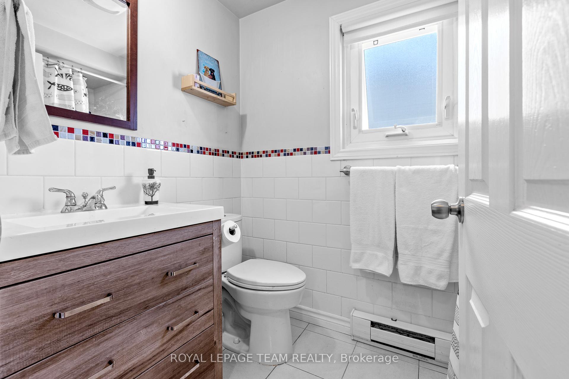 Photo 31 of 25 Grady Crescent, Ottawa, Sheahan Estates/Trend Village — HOMEH