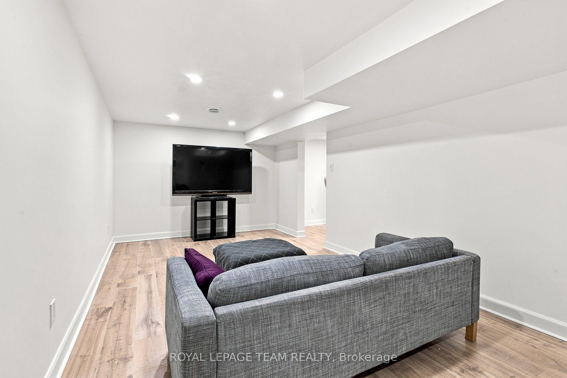 Photo 39 of 25 Grady Crescent, Ottawa, Sheahan Estates/Trend Village — HOMEH