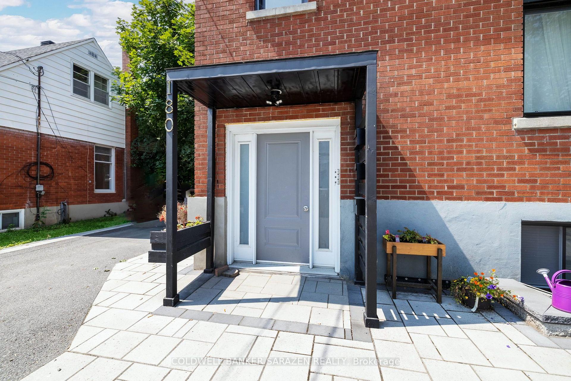 Photo 2 of Unit 3, 180 Woodroffe Avenue, Ottawa, Woodroffe — HOMEH
