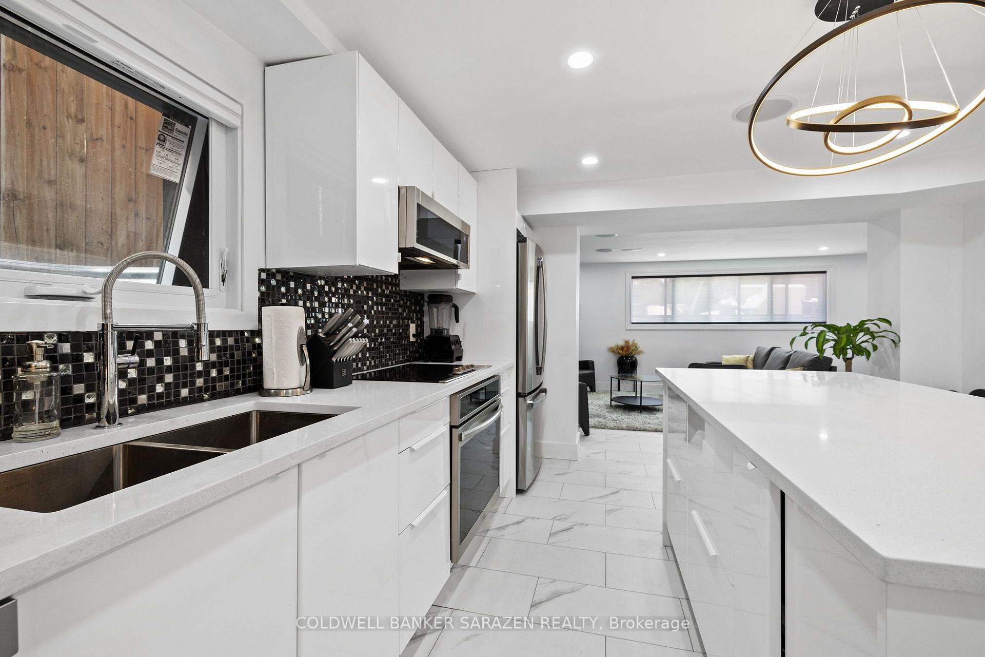 Photo 14 of Unit 3, 180 Woodroffe Avenue, Ottawa, Woodroffe — HOMEH