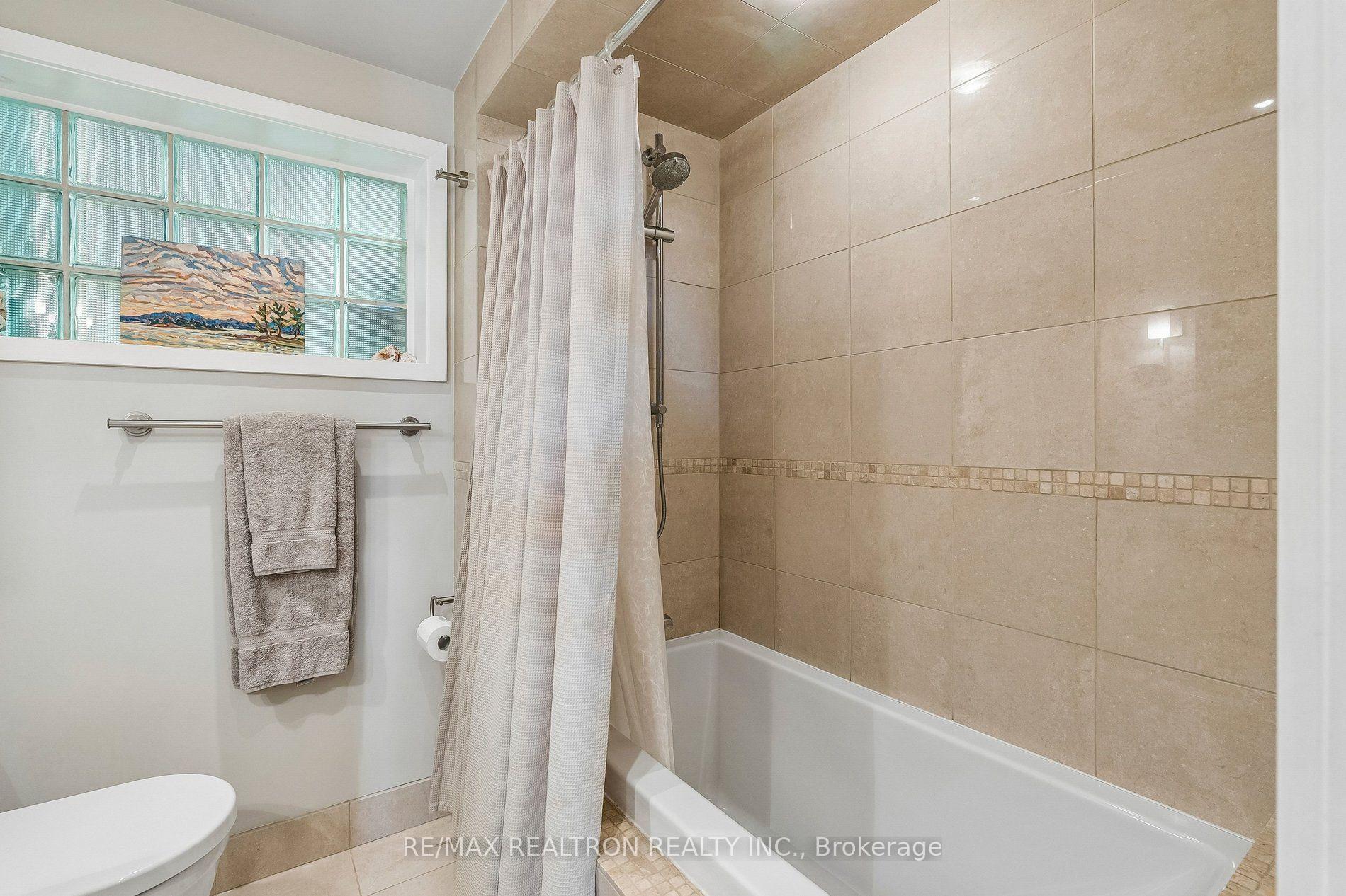Photo 44 of 1 Ledge Road, Scarborough, Cliffcrest — HOMEH
