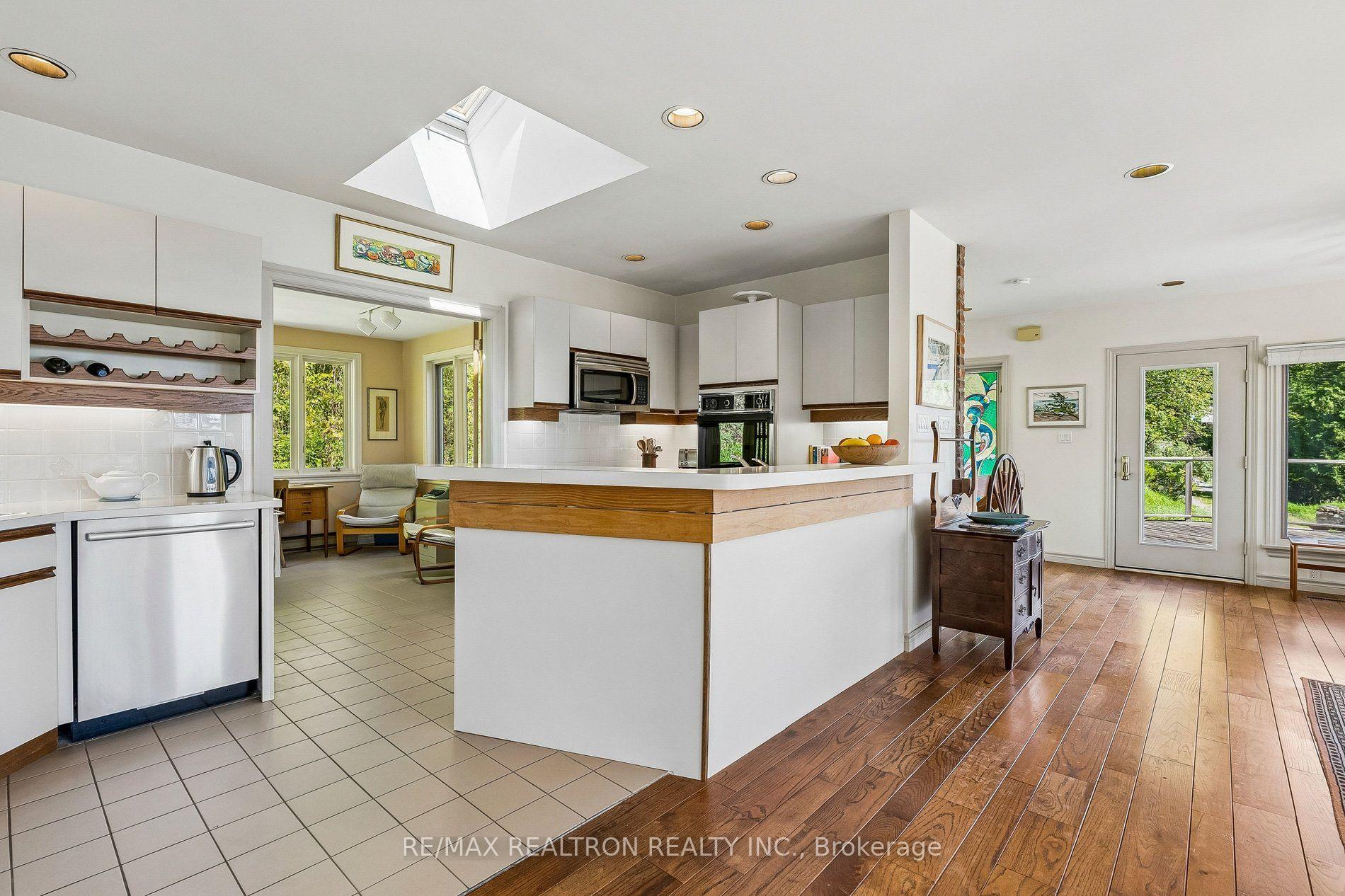 Photo 27 of 1 Ledge Road, Scarborough, Cliffcrest — HOMEH