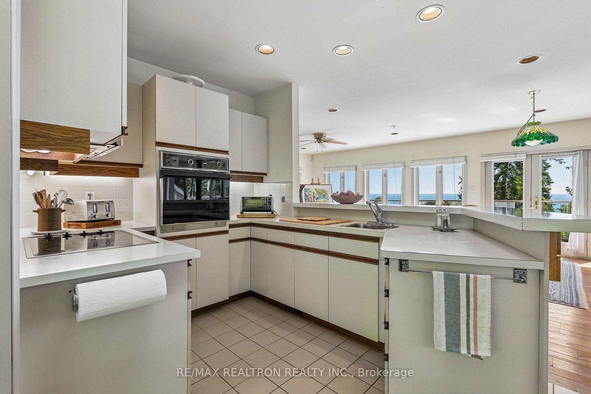 Photo 28 of 1 Ledge Road, Scarborough, Cliffcrest — HOMEH