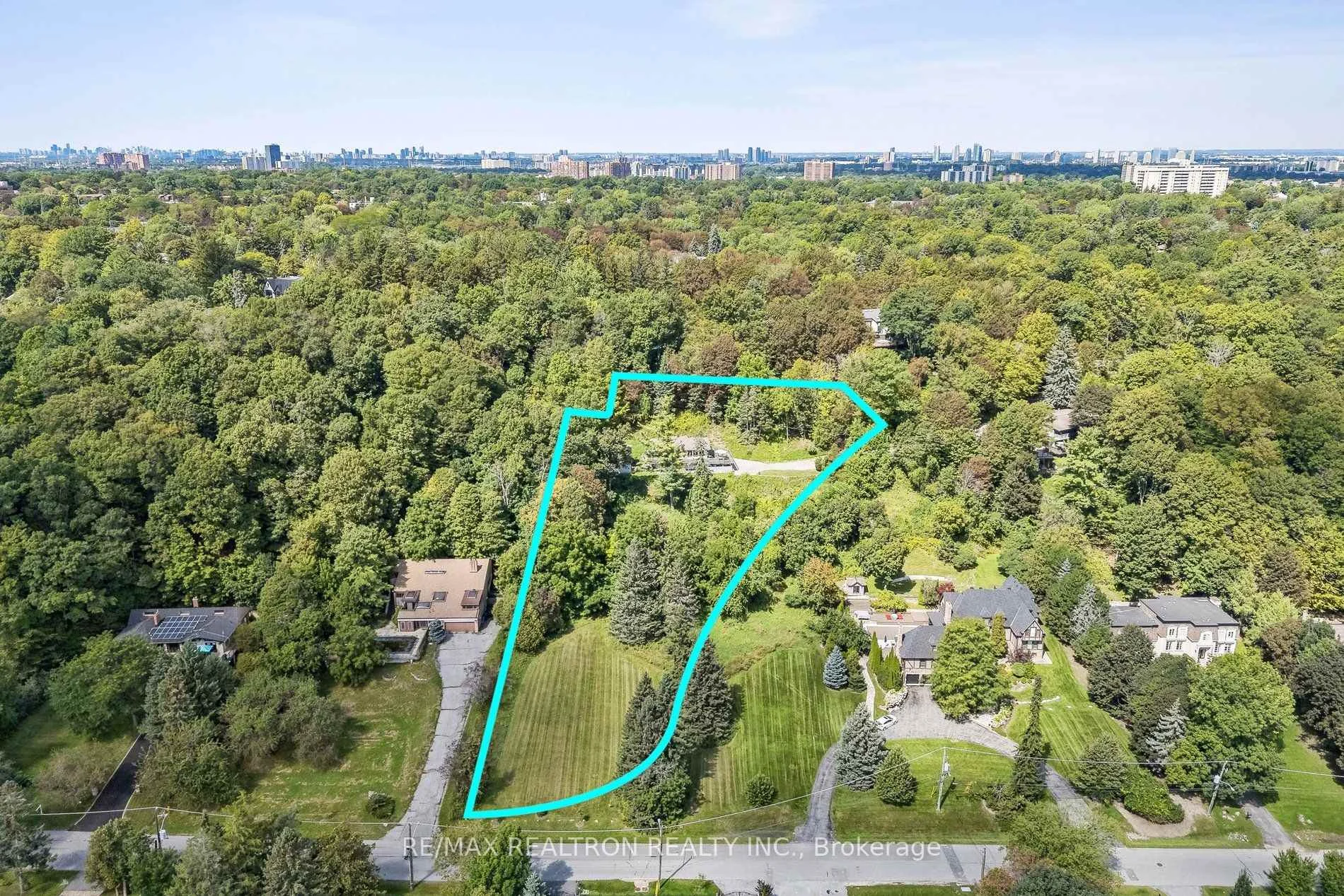 Photo 5 of 1 Ledge Road, Scarborough, Cliffcrest — HOMEH