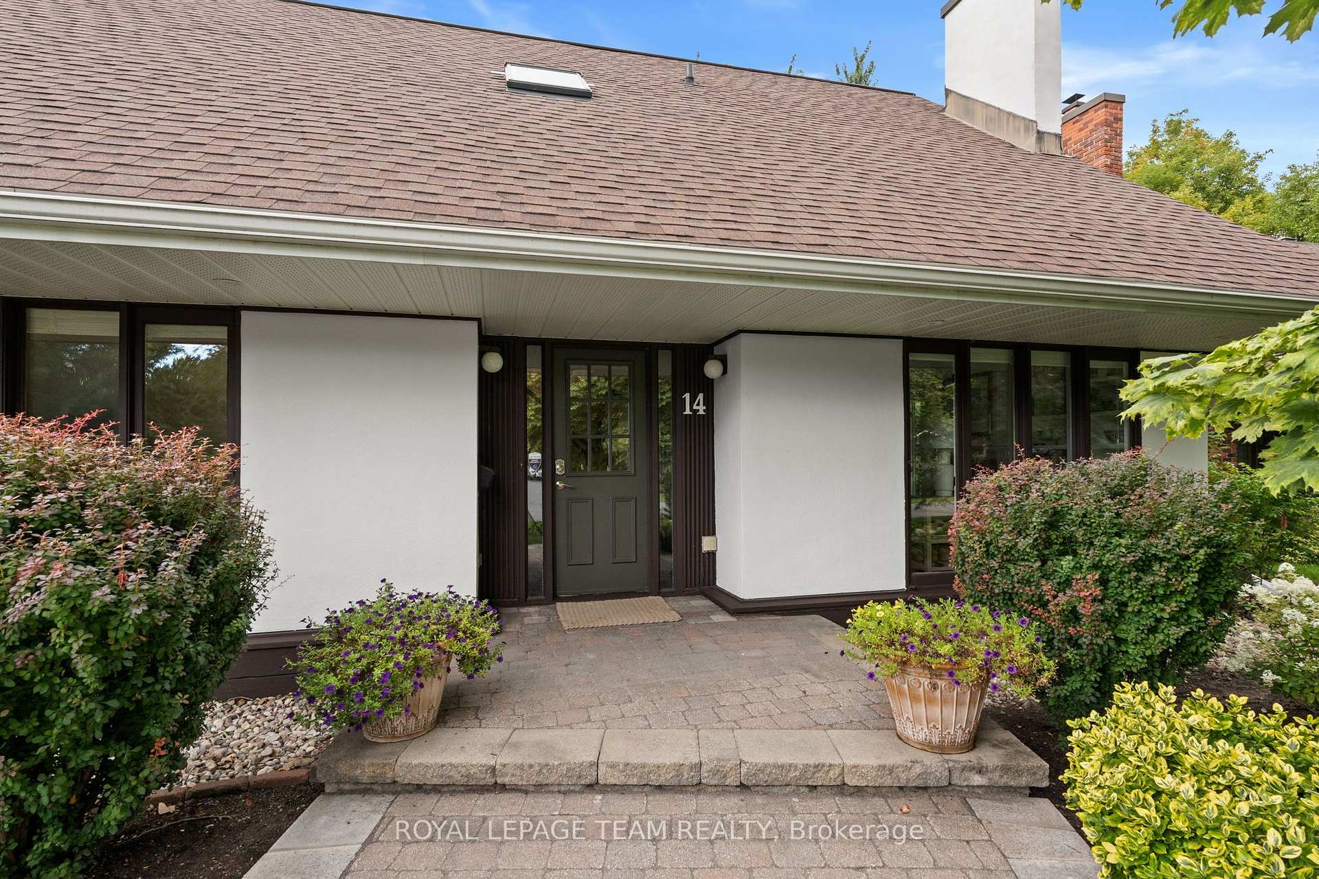 Photo 7 of 14 Lismer Crescent, Ottawa, Kanata - Beaverbrook — HOMEH