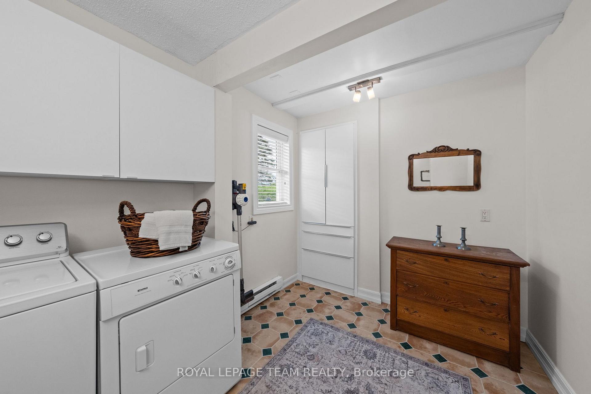 Photo 22 of 14 Lismer Crescent, Ottawa, Kanata - Beaverbrook — HOMEH
