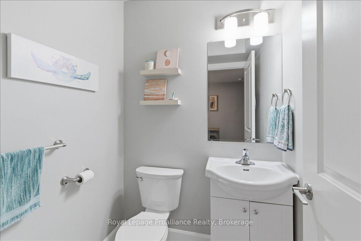 Photo 8 of 31 Dewal Place, Belleville, Belleville Ward — HOMEH
