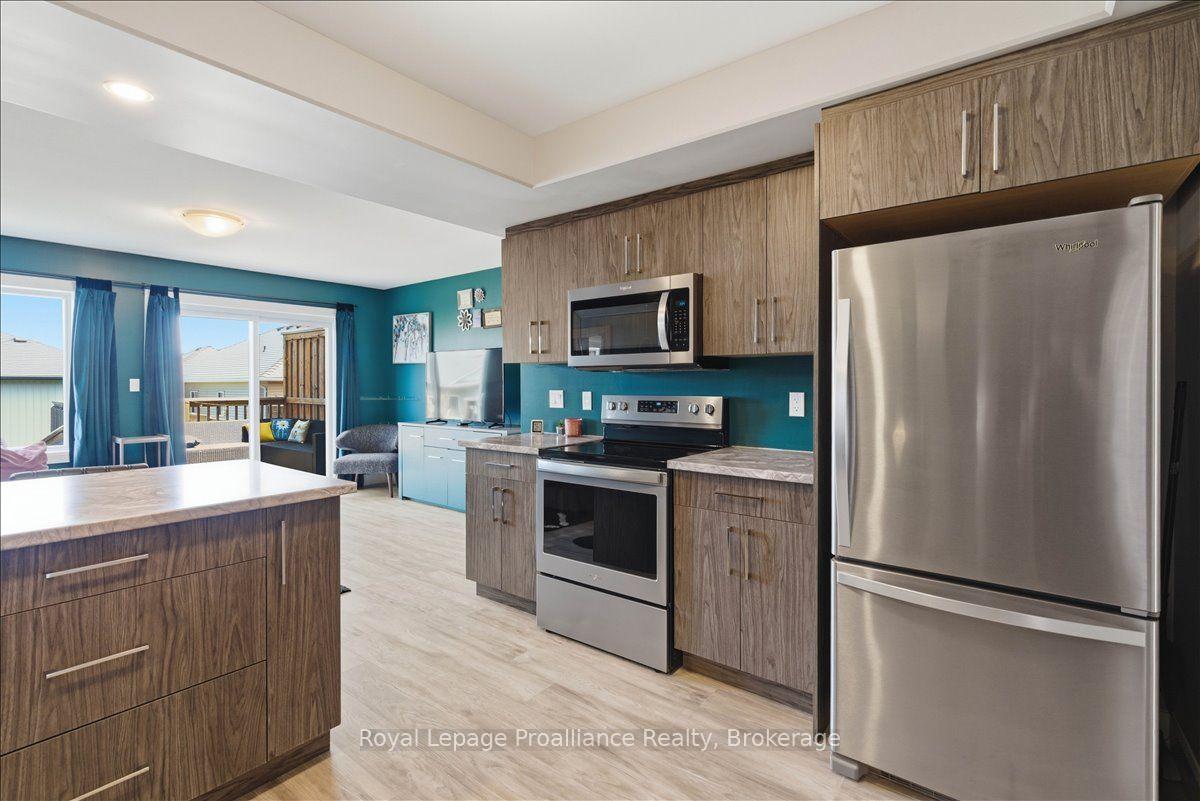 Photo 12 of 31 Dewal Place, Belleville, Belleville Ward — HOMEH