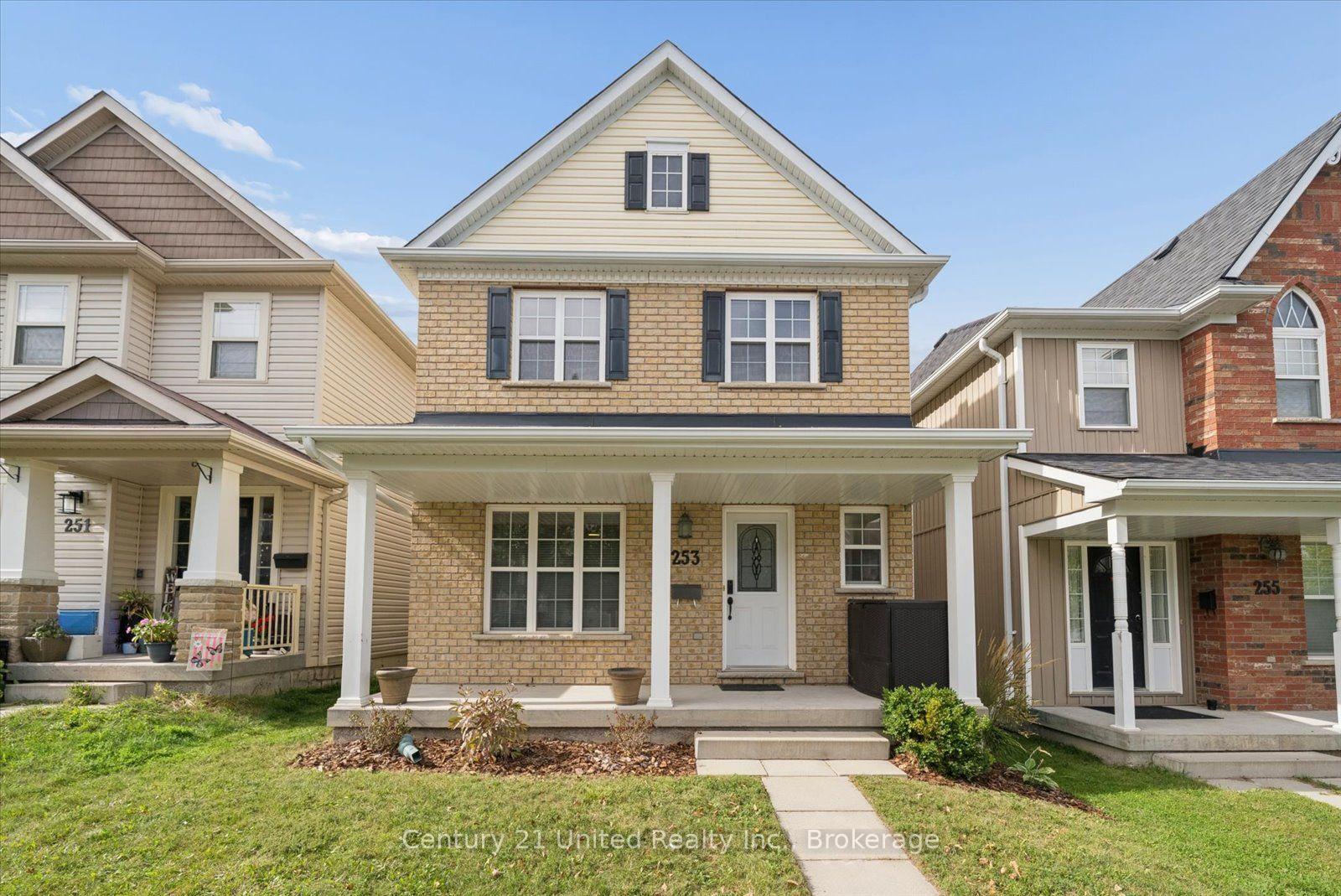 Photo 1 of 253 Bowen Drive, Peterborough, Northcrest Ward 5 — HOMEH