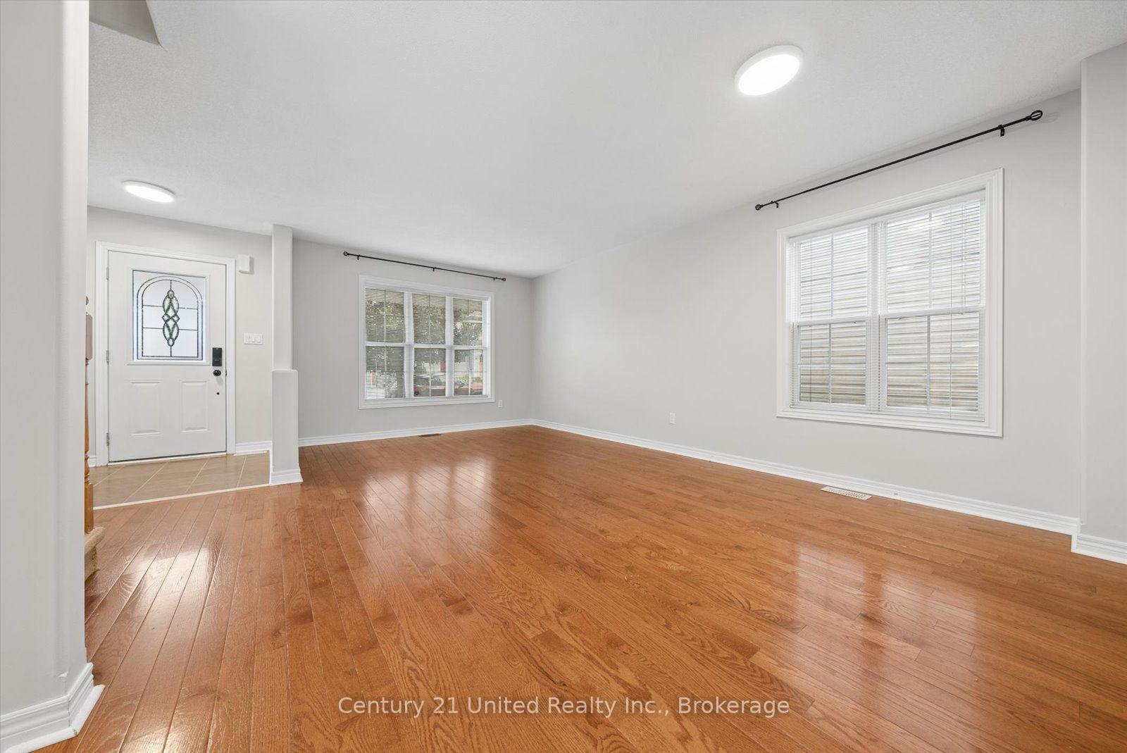 Photo 12 of 253 Bowen Drive, Peterborough, Northcrest Ward 5 — HOMEH