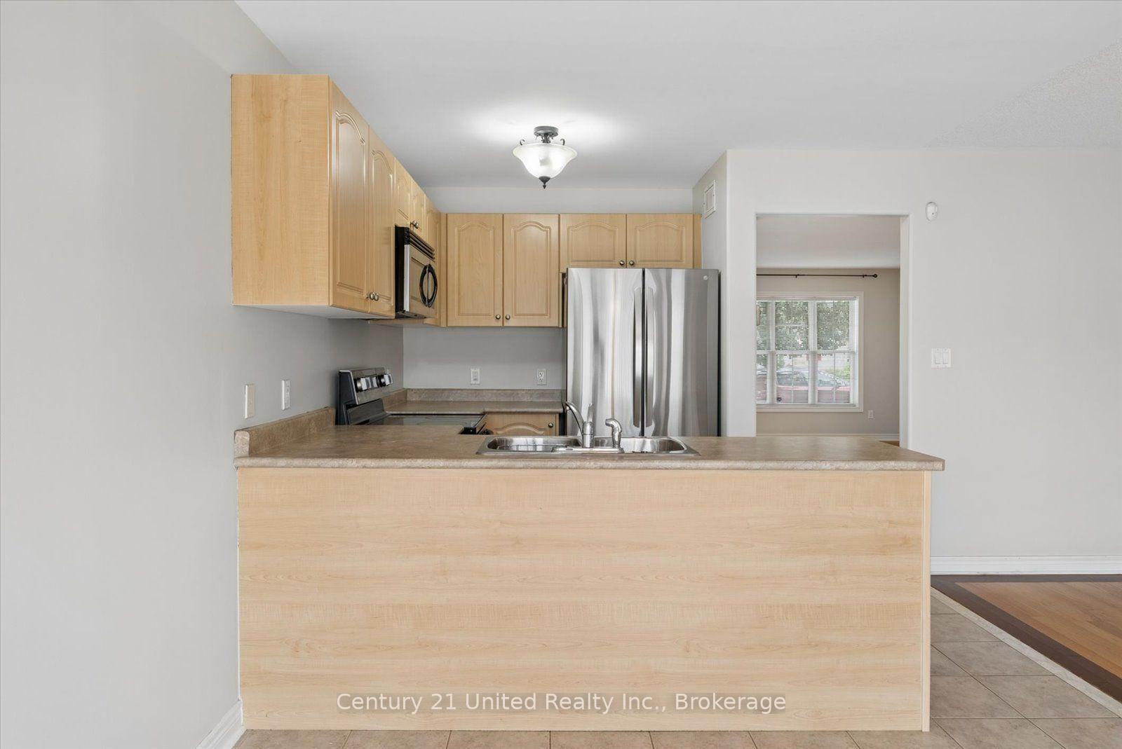 Photo 17 of 253 Bowen Drive, Peterborough, Northcrest Ward 5 — HOMEH