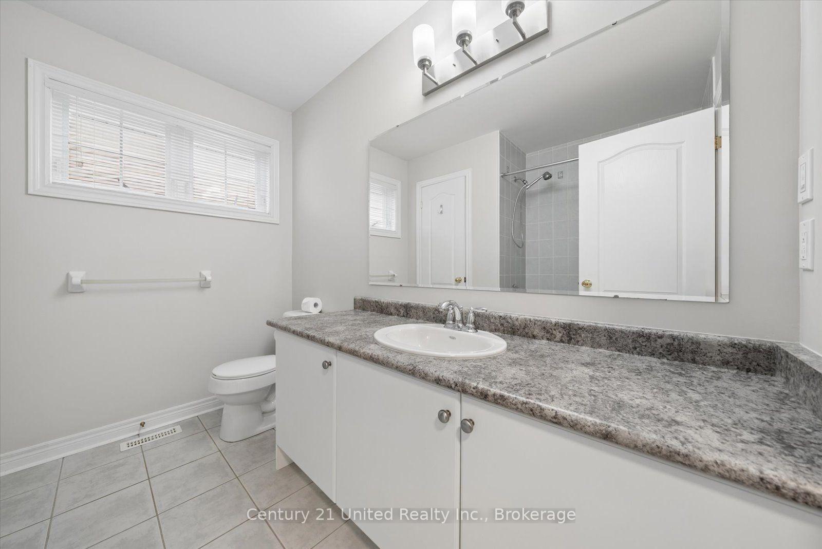 Photo 33 of 253 Bowen Drive, Peterborough, Northcrest Ward 5 — HOMEH