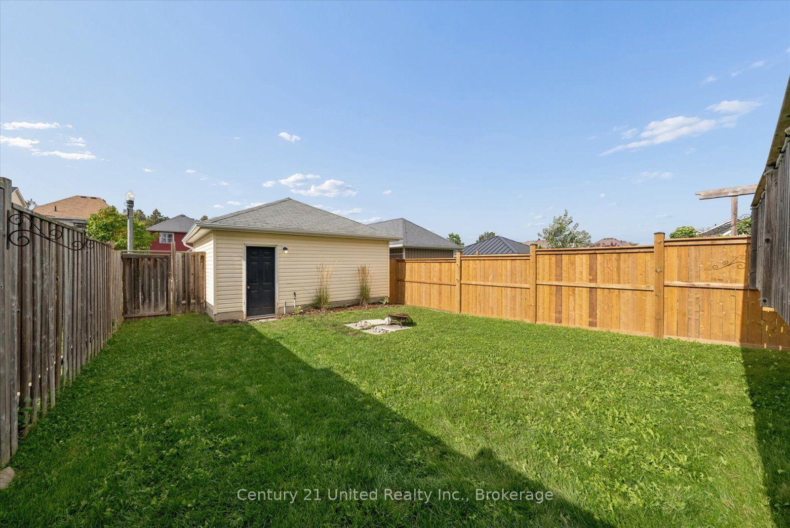 Photo 41 of 253 Bowen Drive, Peterborough, Northcrest Ward 5 — HOMEH