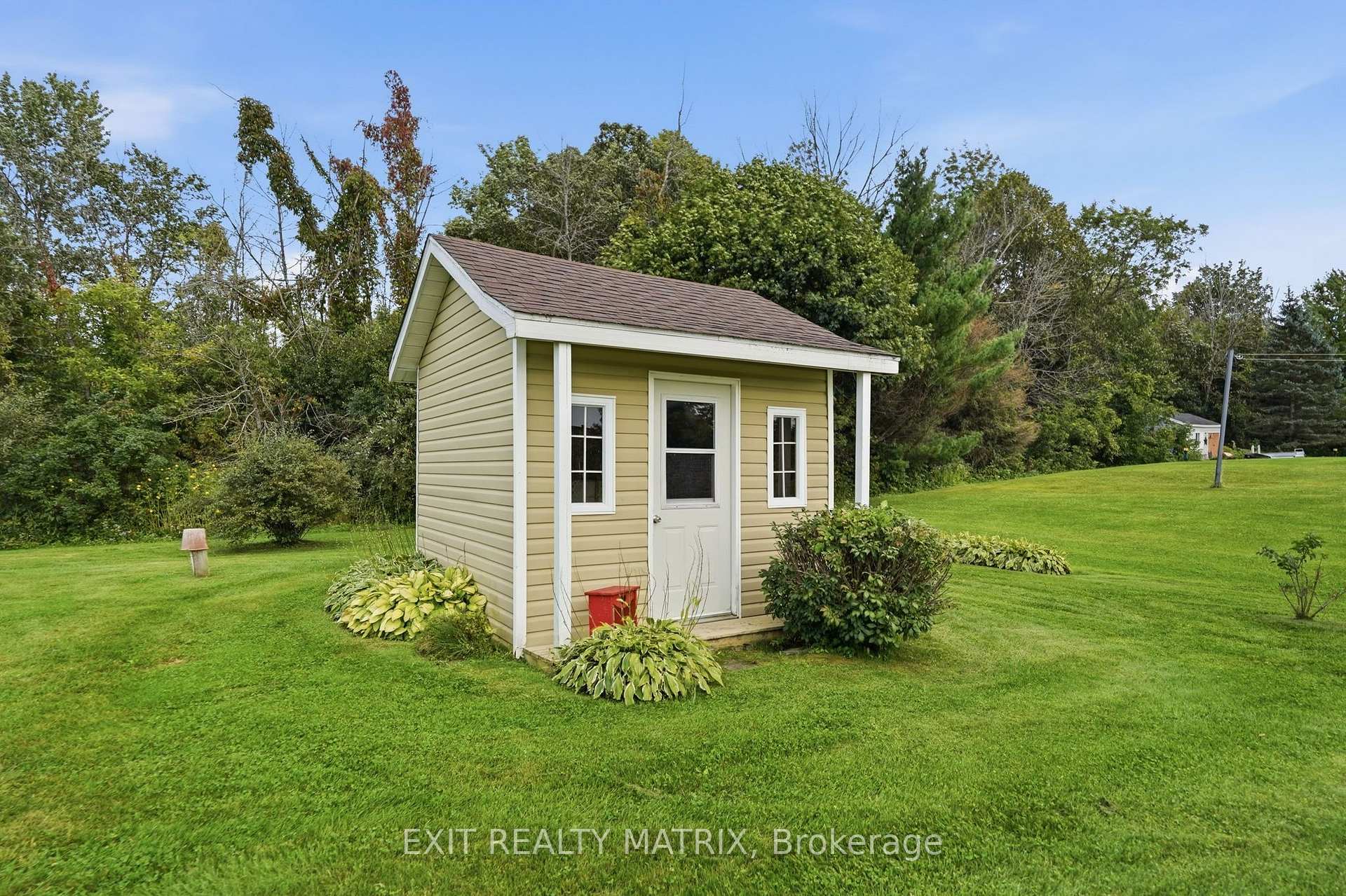 Photo 36 of 8 Ravary Street, Champlain, Champlain Twp — HOMEH