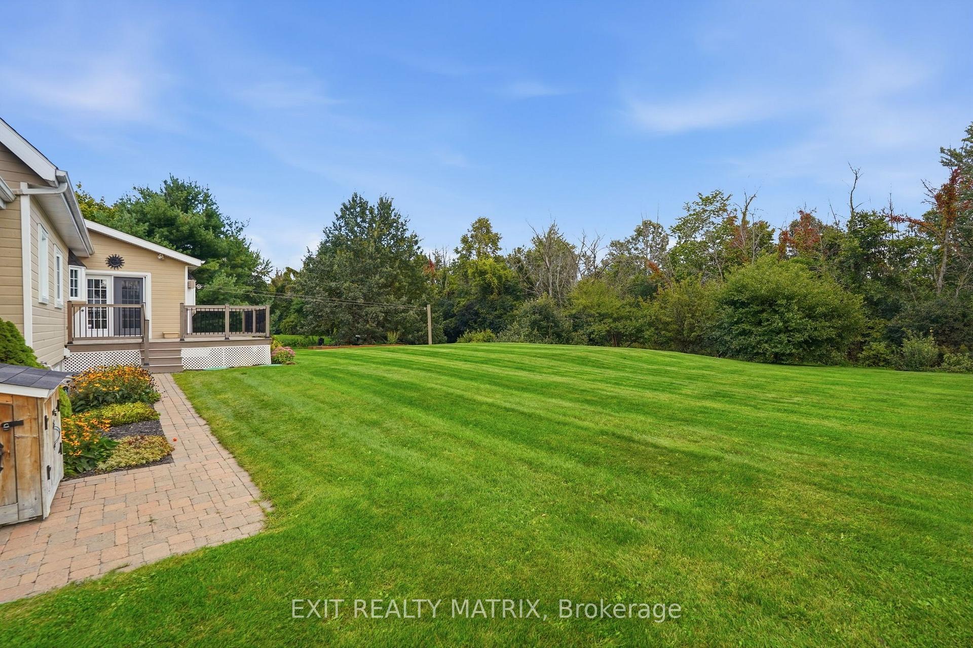 Photo 37 of 8 Ravary Street, Champlain, Champlain Twp — HOMEH