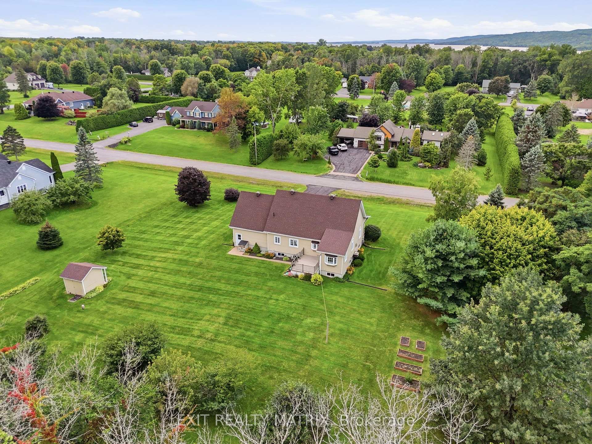 Photo 46 of 8 Ravary Street, Champlain, Champlain Twp — HOMEH