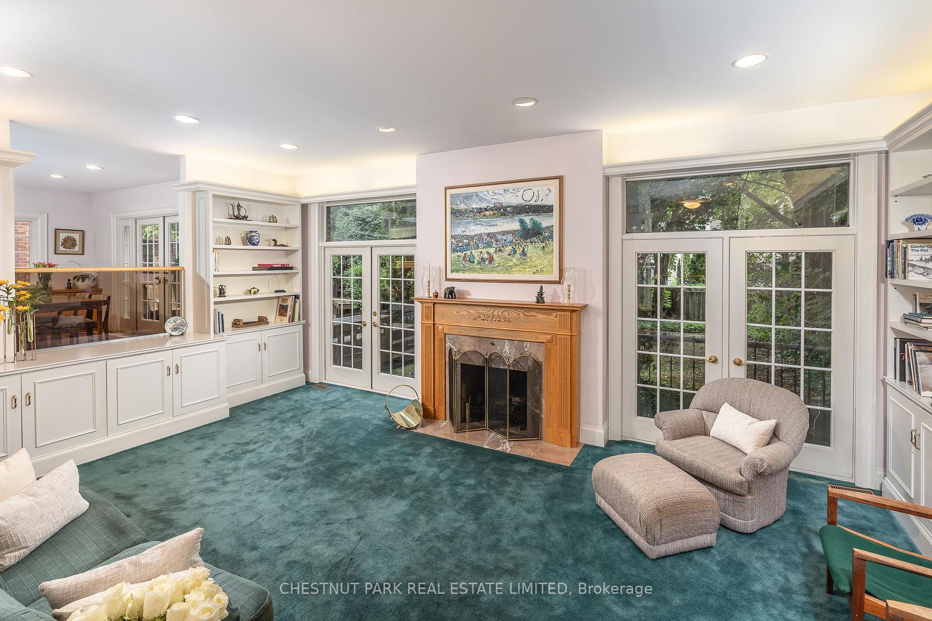 Photo 12 of 16 Lewes Crescent, North York, Bridle Path-Sunnybrook-York Mills — HOMEH