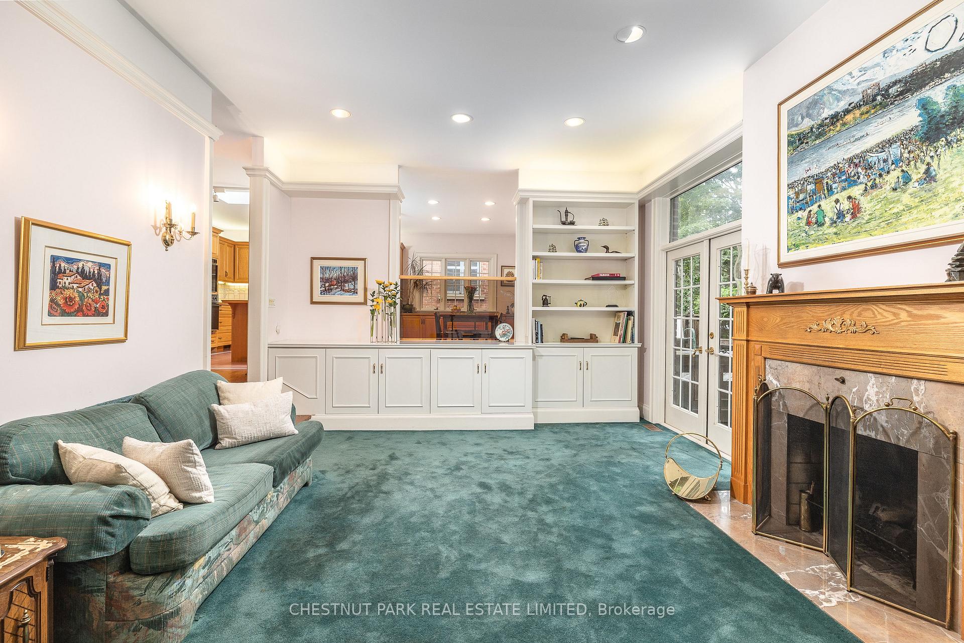 Photo 13 of 16 Lewes Crescent, North York, Bridle Path-Sunnybrook-York Mills — HOMEH