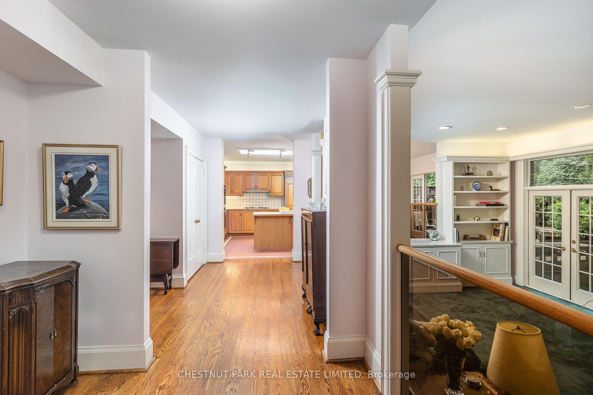 Photo 16 of 16 Lewes Crescent, North York, Bridle Path-Sunnybrook-York Mills — HOMEH