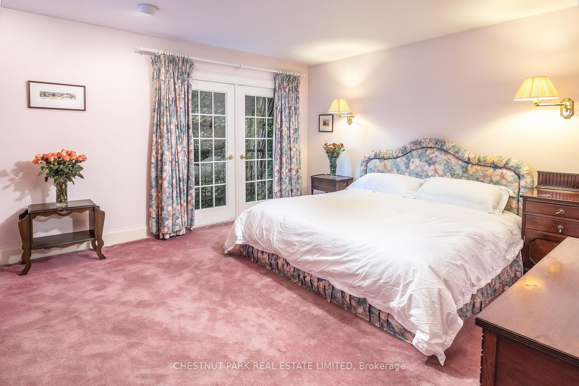 Photo 19 of 16 Lewes Crescent, North York, Bridle Path-Sunnybrook-York Mills — HOMEH