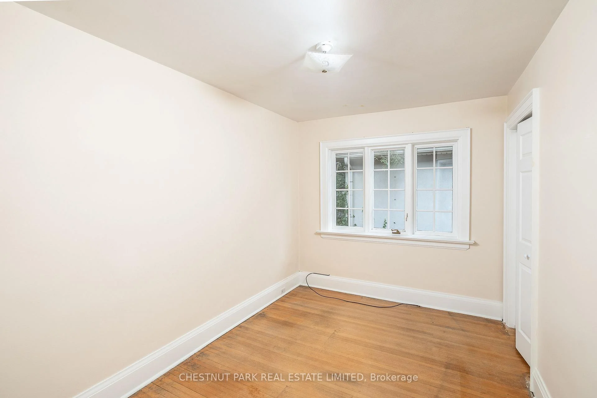 Photo 26 of 16 Lewes Crescent, North York, Bridle Path-Sunnybrook-York Mills — HOMEH