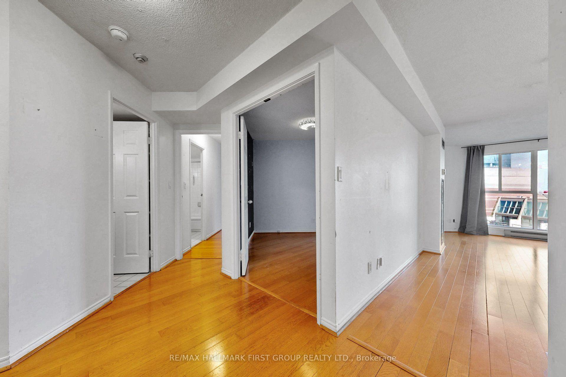 Photo 33 of Unit 904, 222 The Esplanade, Toronto, Waterfront Communities — HOMEH