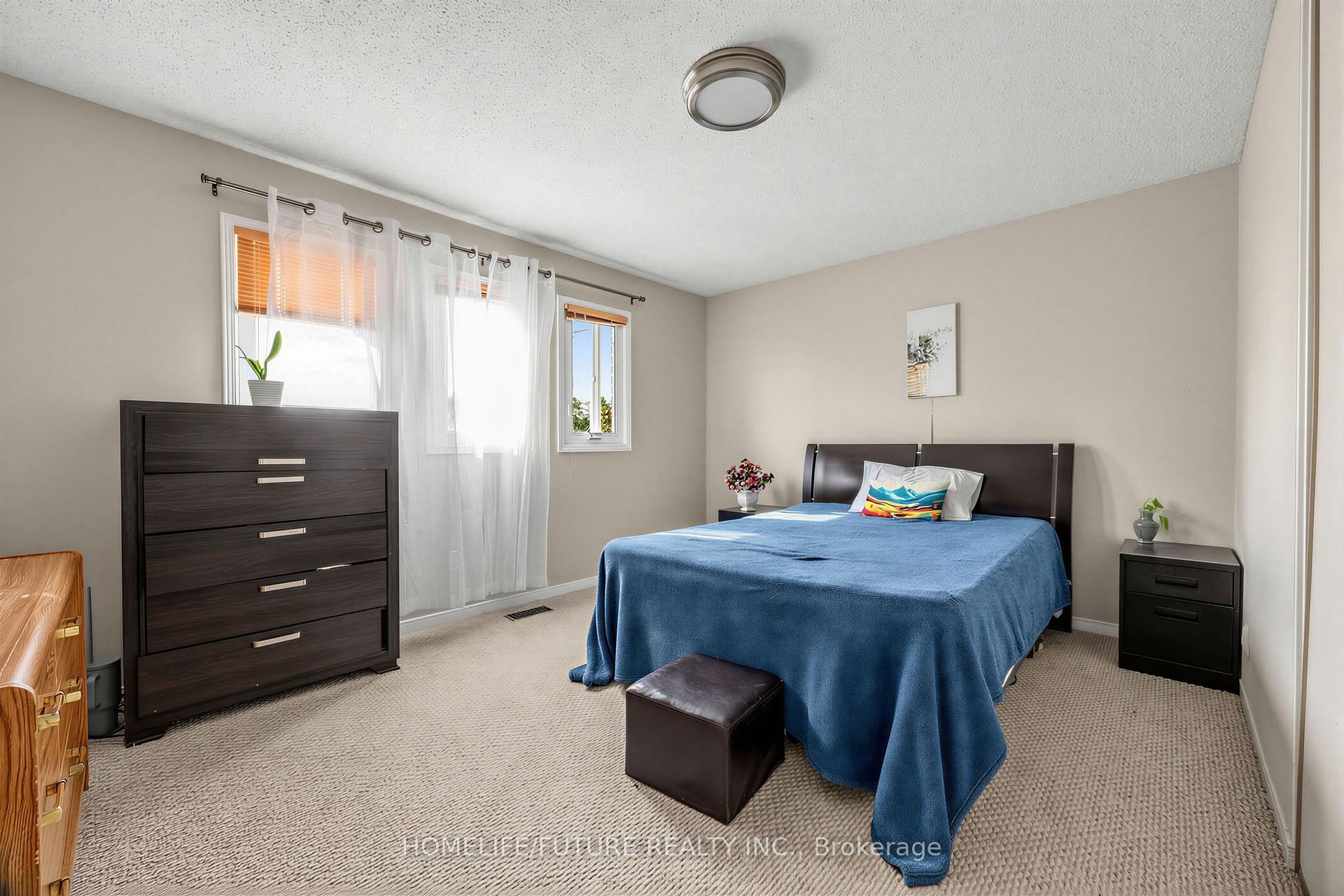 Photo 12 of 123 Bennett Avenue, Ajax, Central — HOMEH