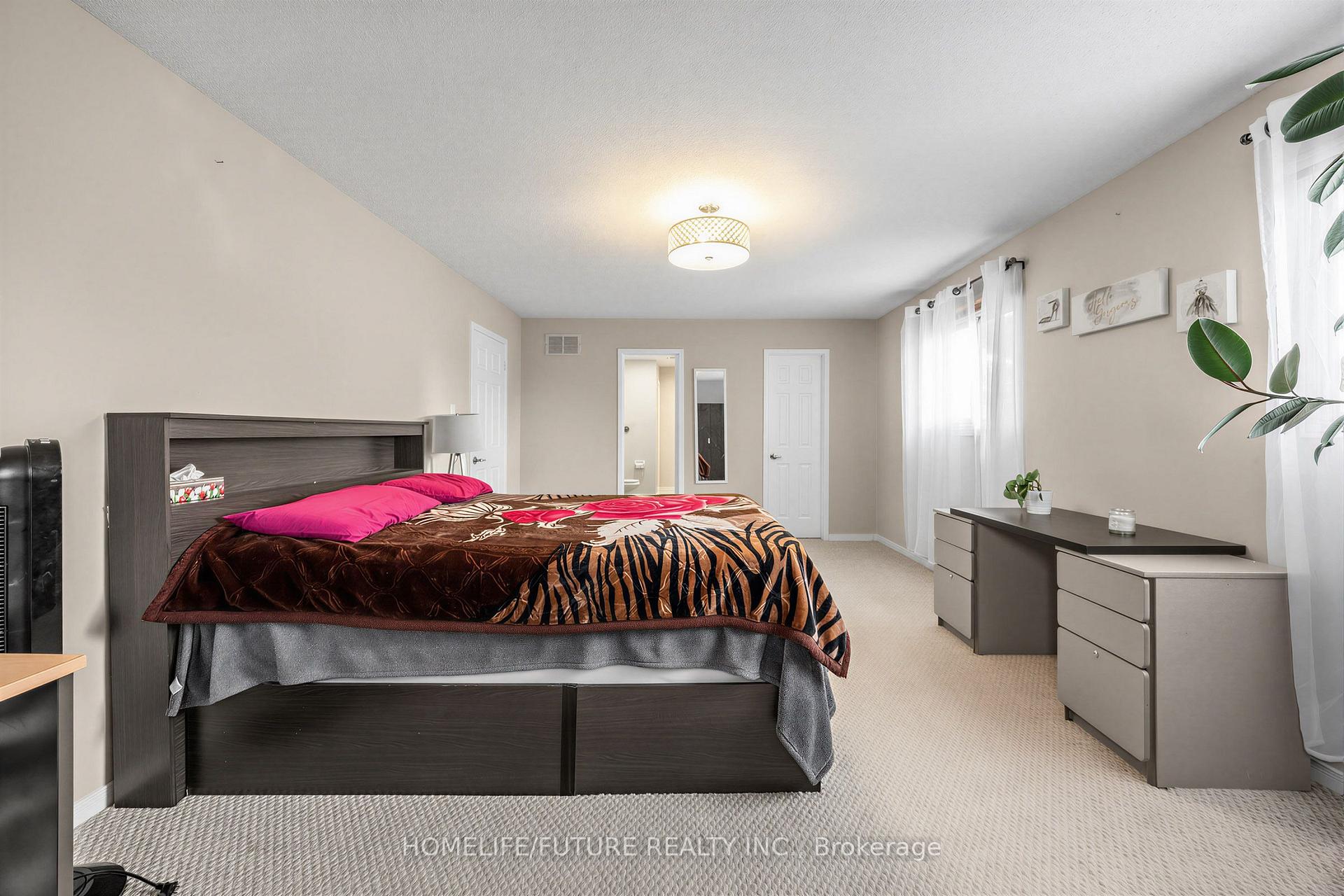 Photo 14 of 123 Bennett Avenue, Ajax, Central — HOMEH