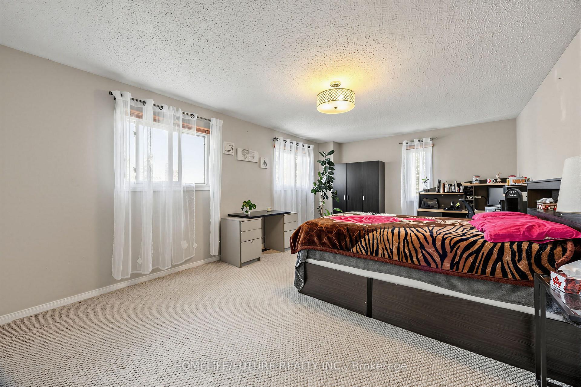Photo 17 of 123 Bennett Avenue, Ajax, Central — HOMEH