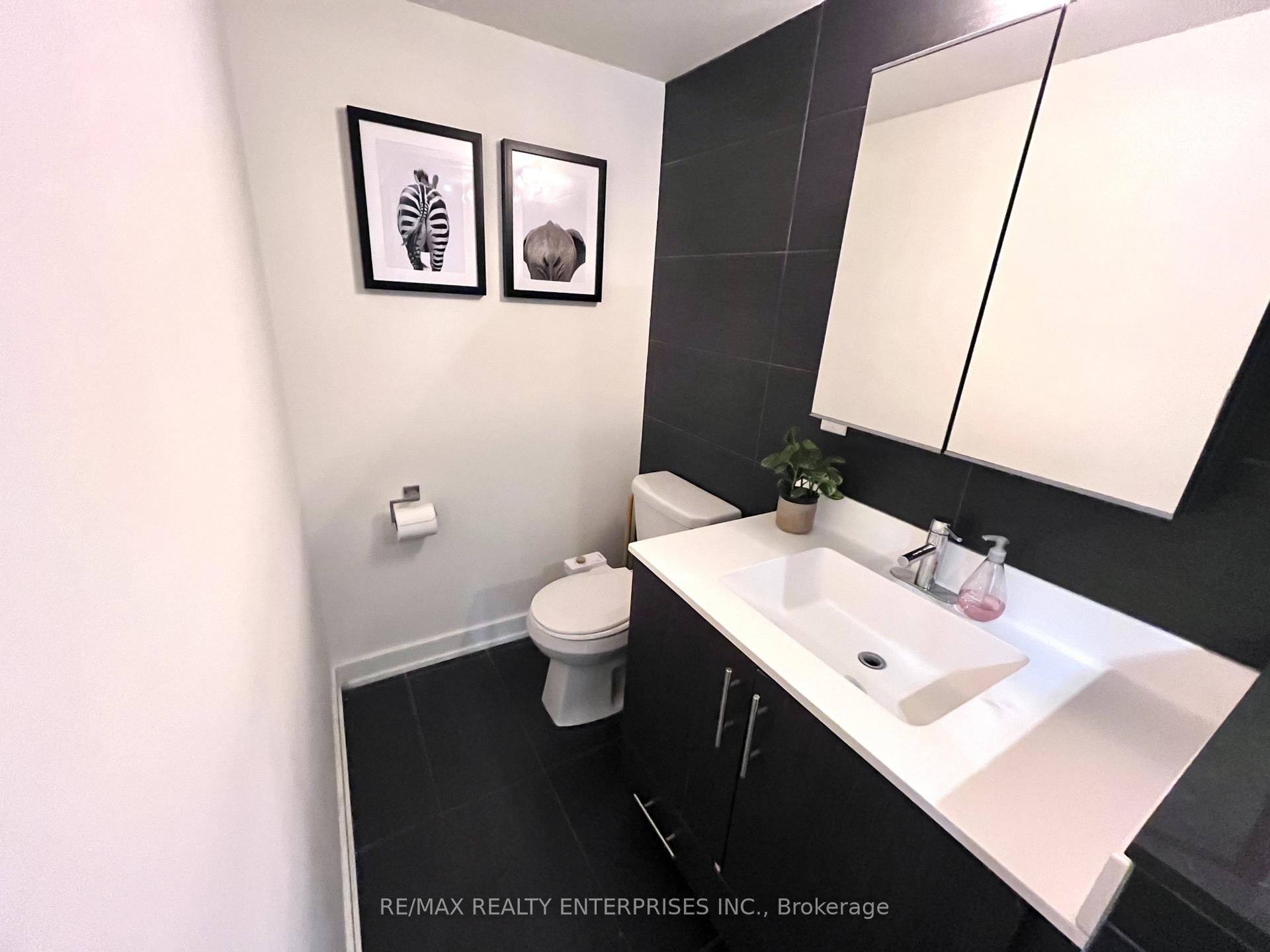 Photo 17 of Unit TH1, 11 Superior Avenue, Etobicoke, Mimico — HOMEH