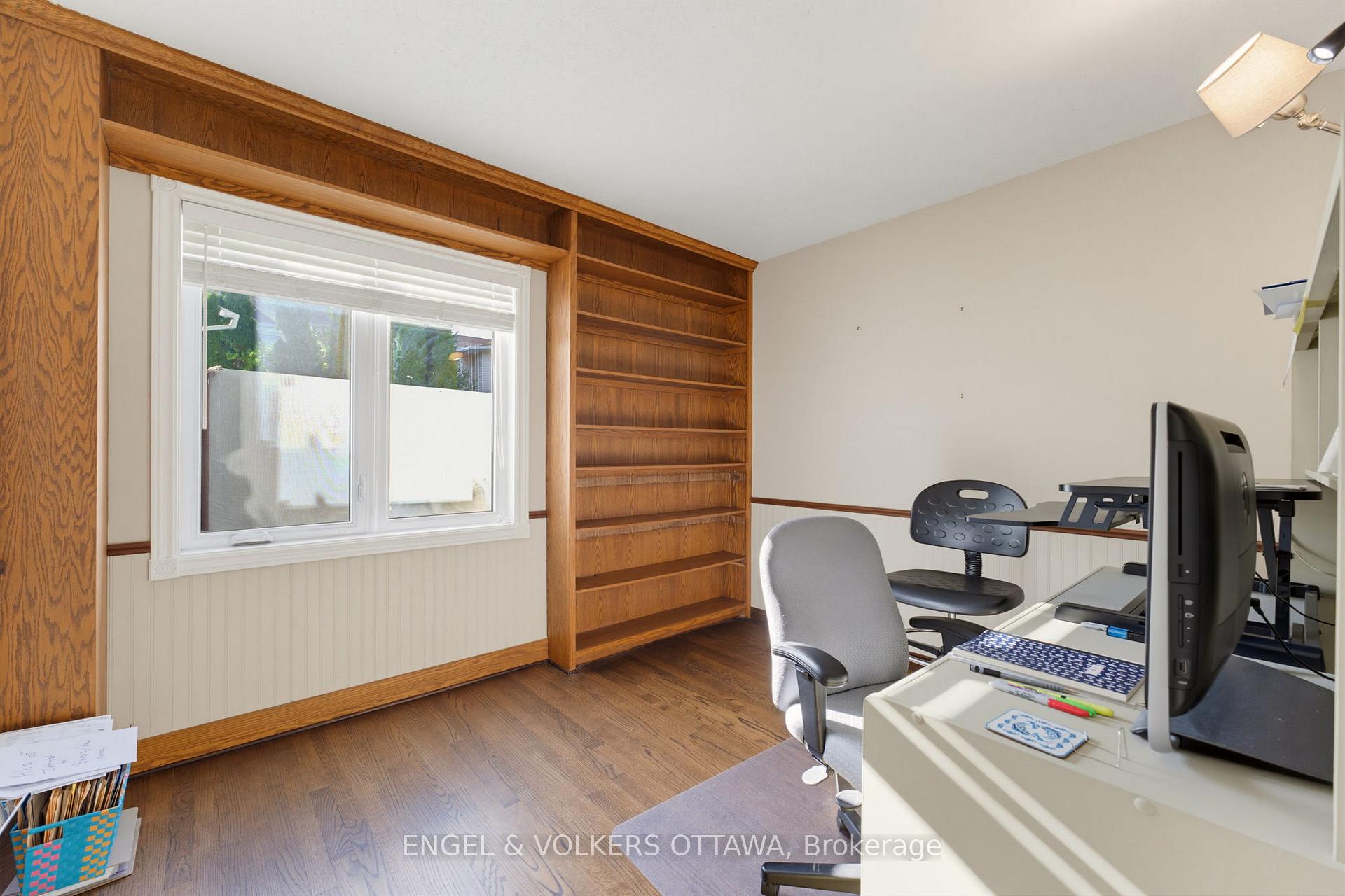 Photo 8 of 736 Hauteview Crescent, Ottawa, Fallingbrook/Ridgemount — HOMEH
