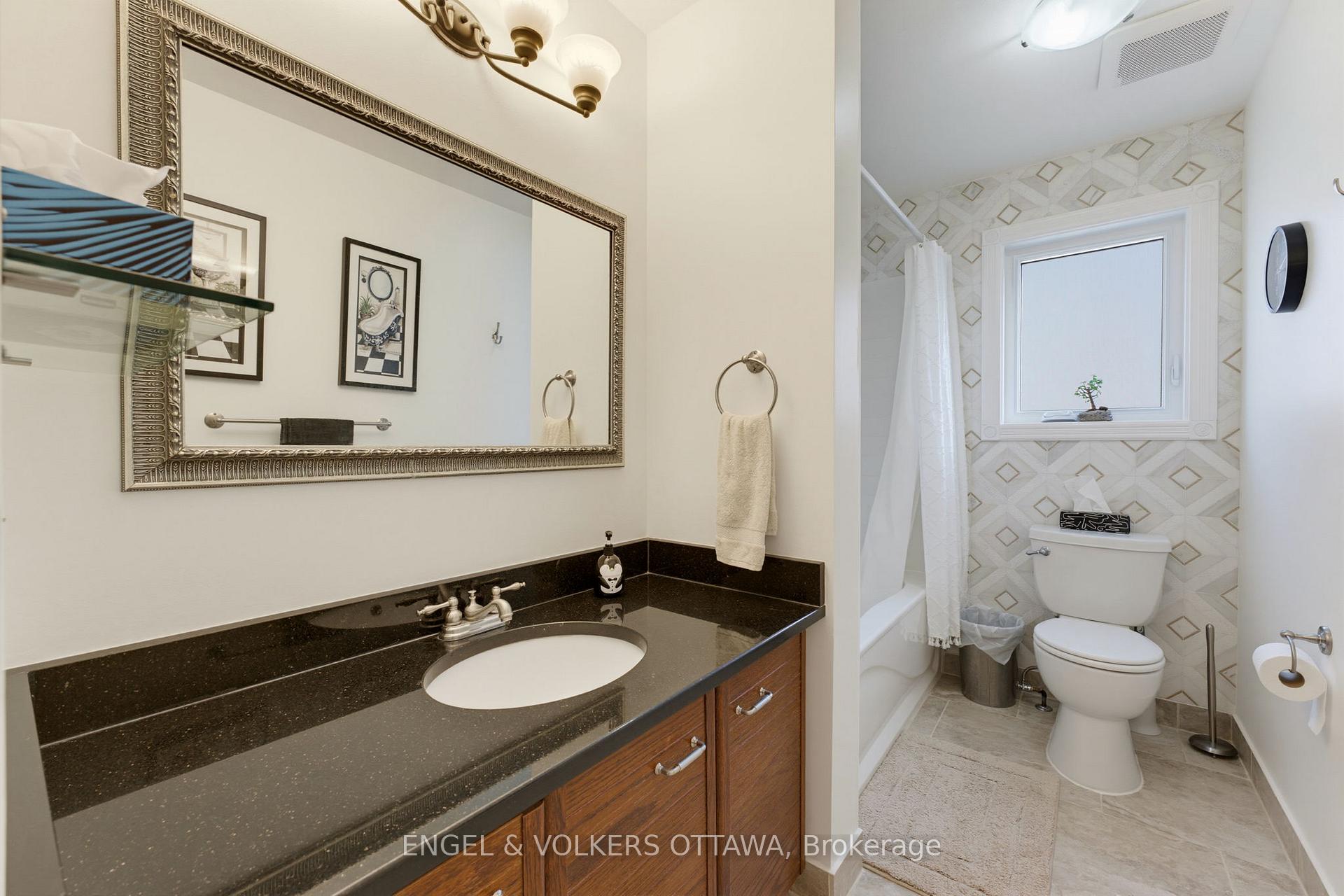 Photo 19 of 736 Hauteview Crescent, Ottawa, Fallingbrook/Ridgemount — HOMEH