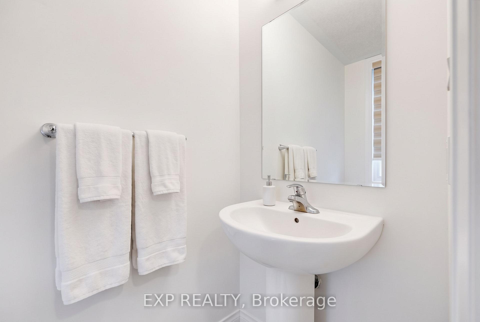 Photo 14 of Unit 138, 25 Isherwood Avenue, Cambridge, Galt City Centre — HOMEH