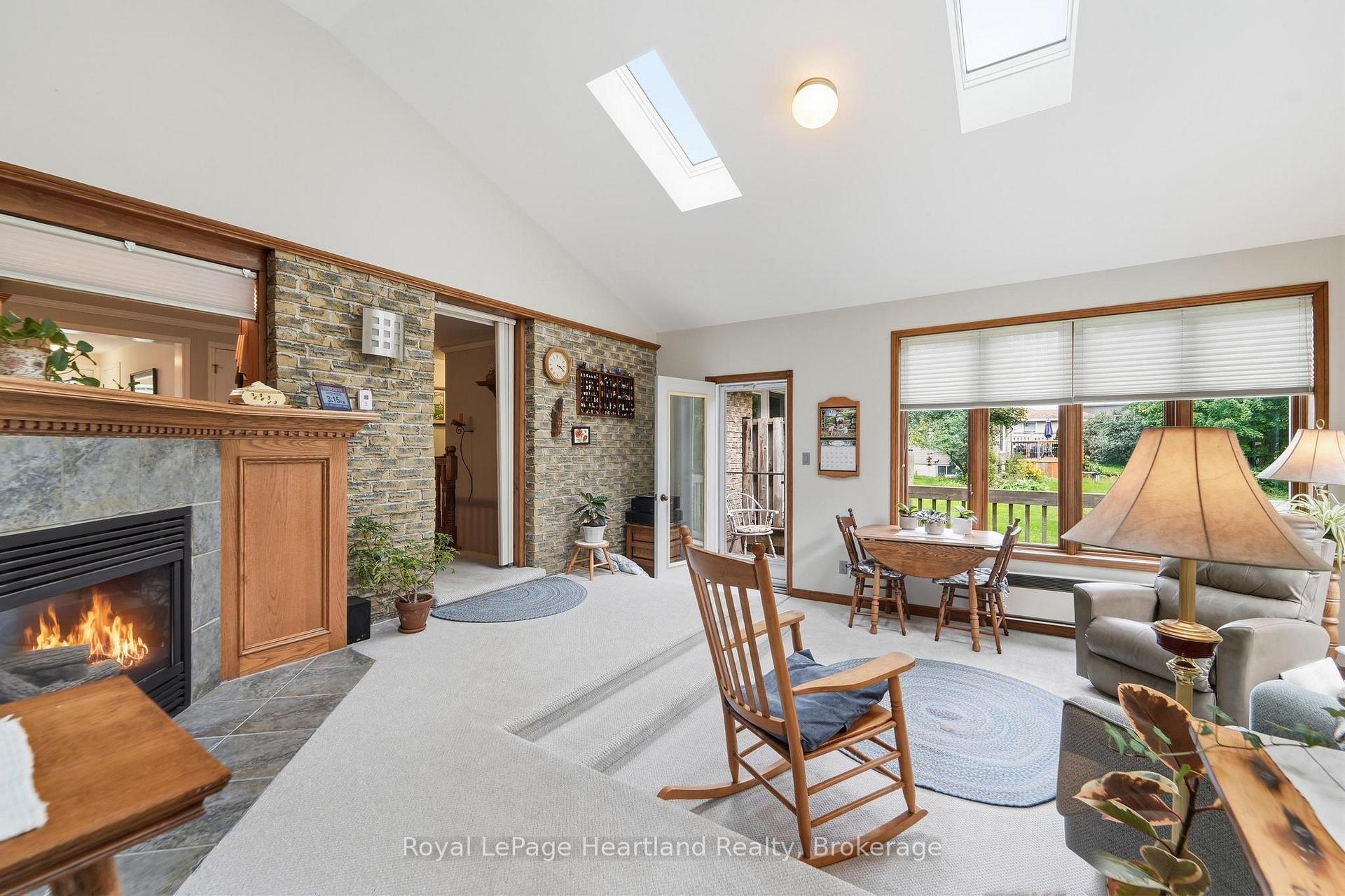 Photo 25 of 138 Victoria Terrace, Central Huron, Clinton — HOMEH