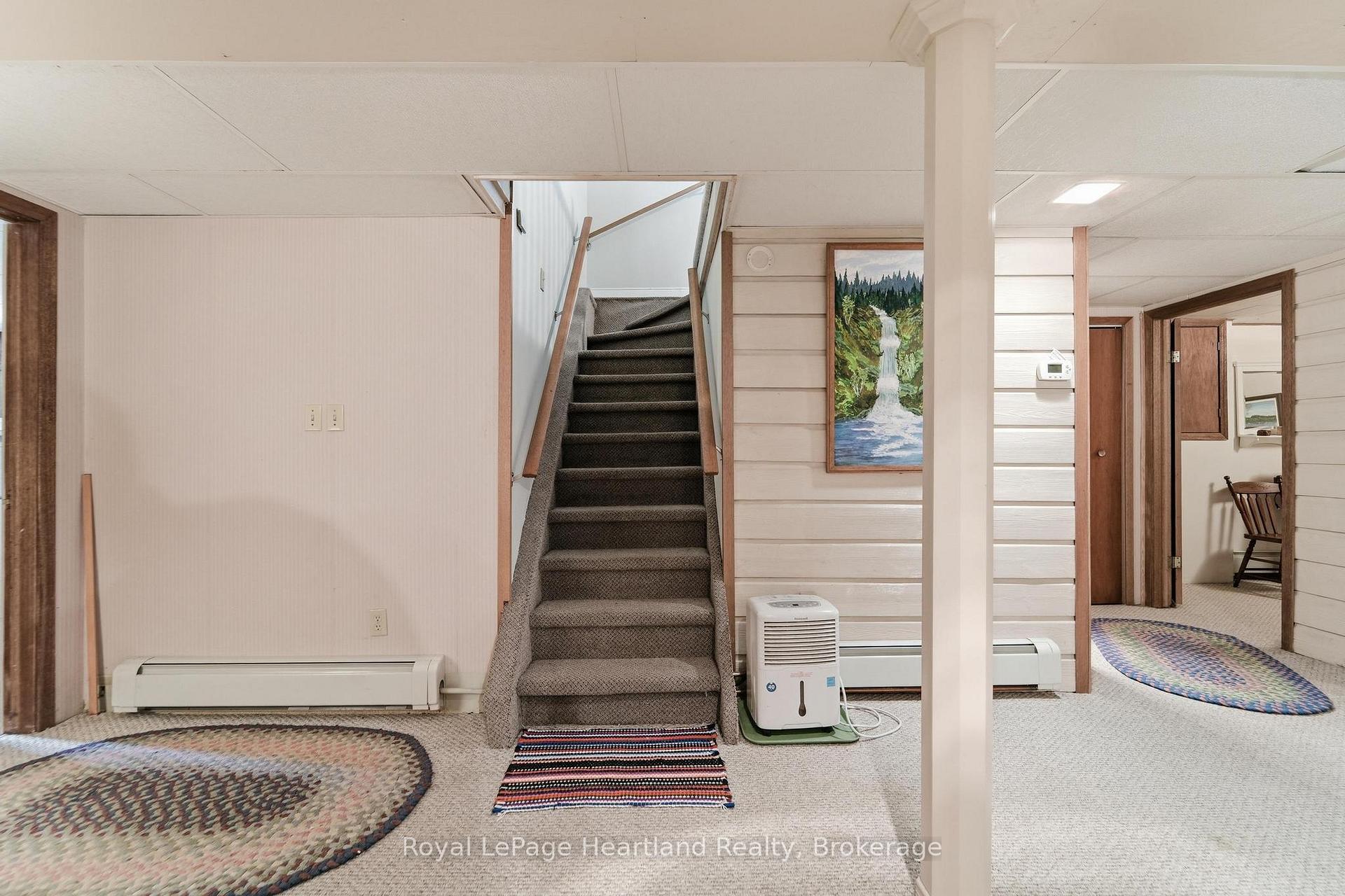 Photo 26 of 138 Victoria Terrace, Central Huron, Clinton — HOMEH