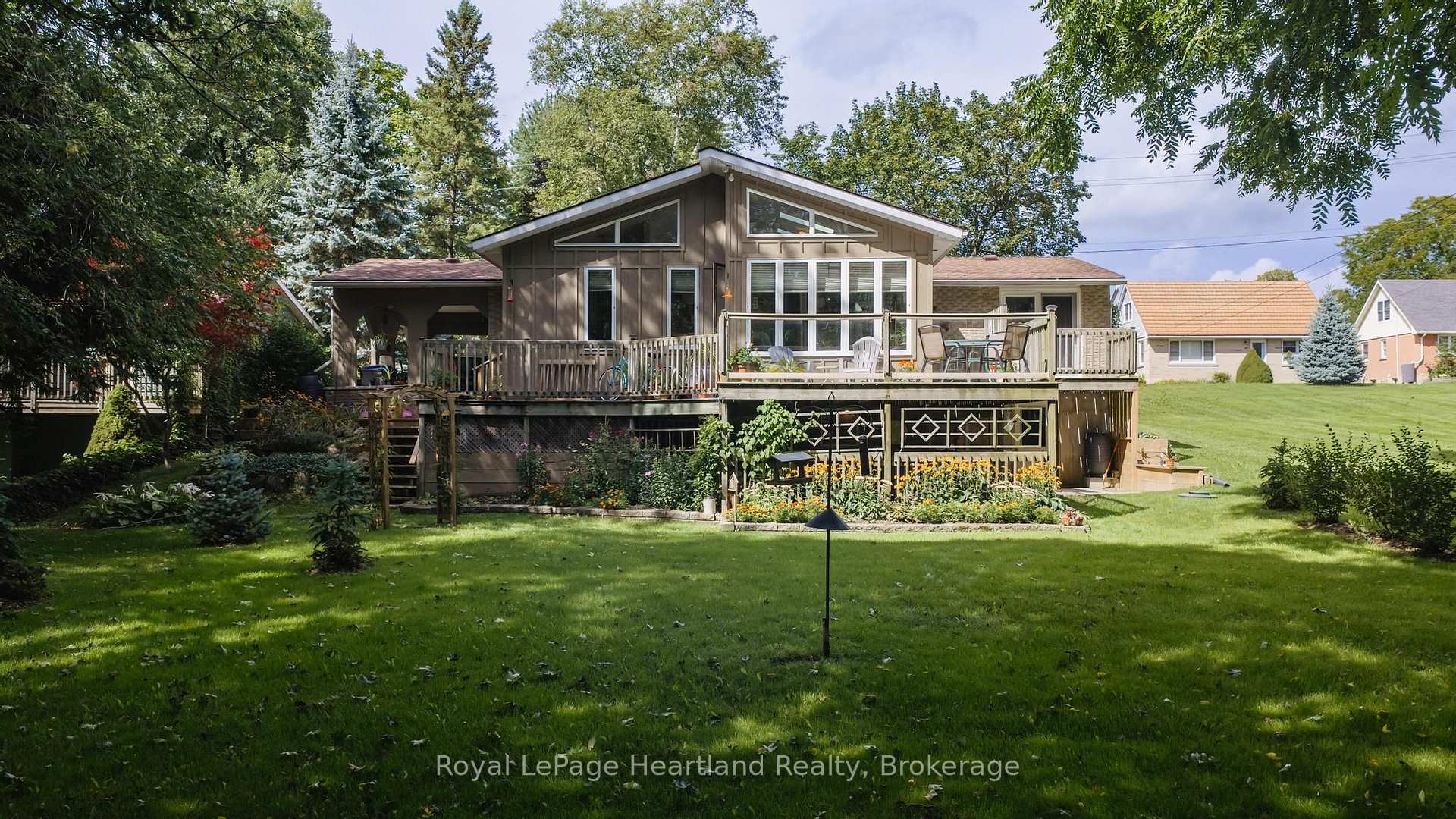 Photo 45 of 138 Victoria Terrace, Central Huron, Clinton — HOMEH