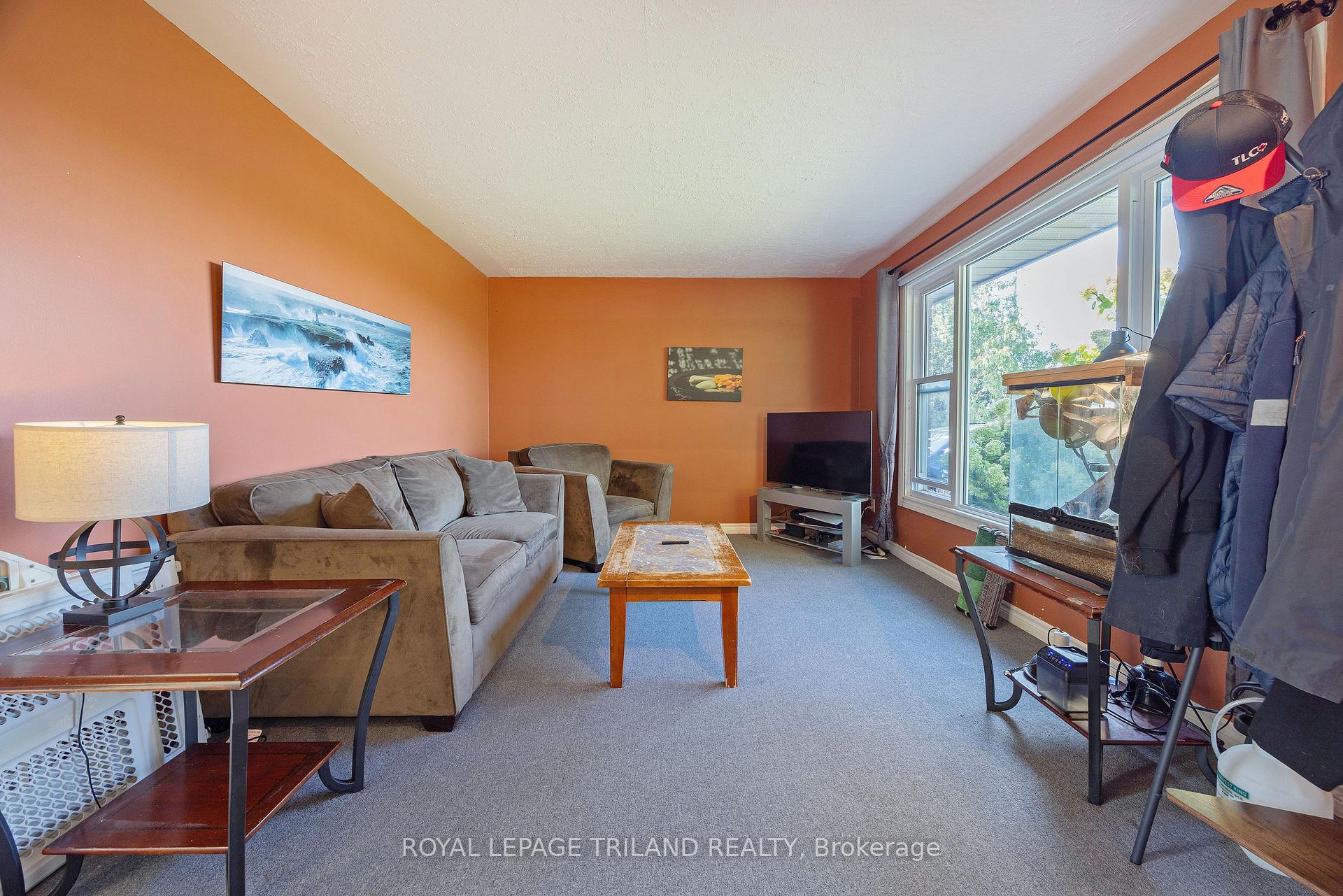 Photo 8 of 11114 Springwater Road, Malahide, Rural Malahide — HOMEH