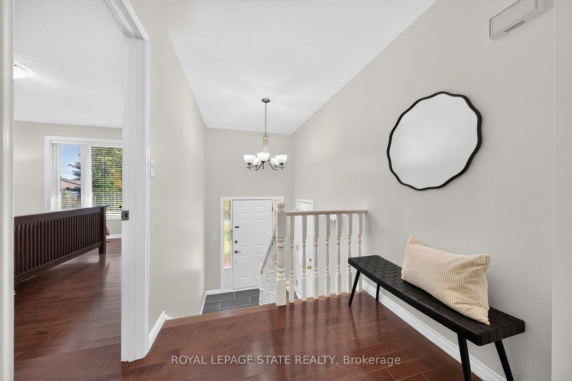 Photo 6 of 31 Gilcrest Street, Hamilton, Gurnett — HOMEH