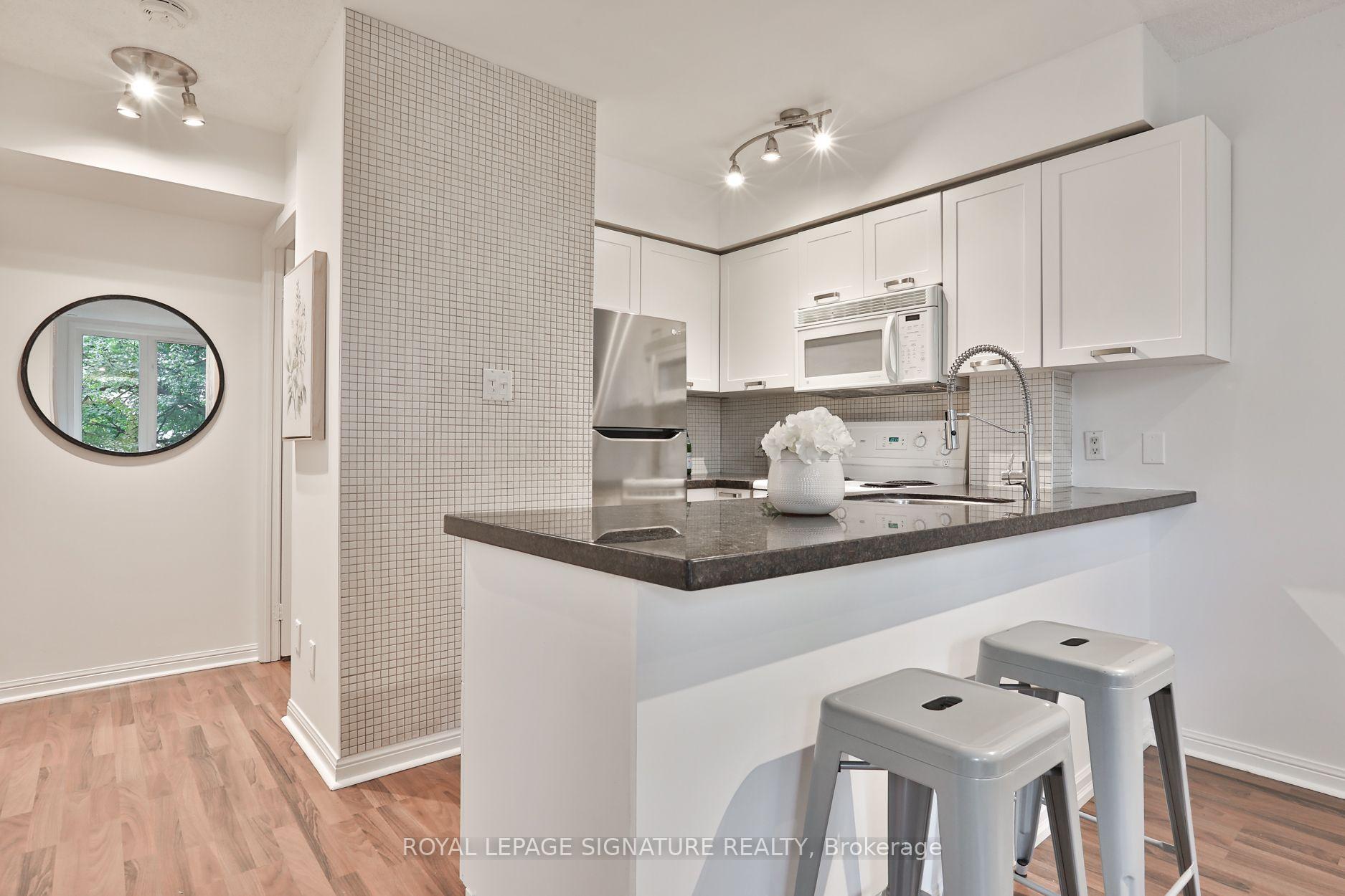 Photo 5 of Unit 635, 92 Strachan Avenue, Toronto, Niagara — HOMEH