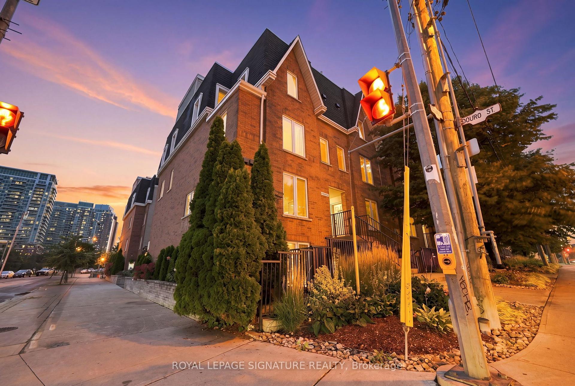 Photo 38 of Unit 635, 92 Strachan Avenue, Toronto, Niagara — HOMEH