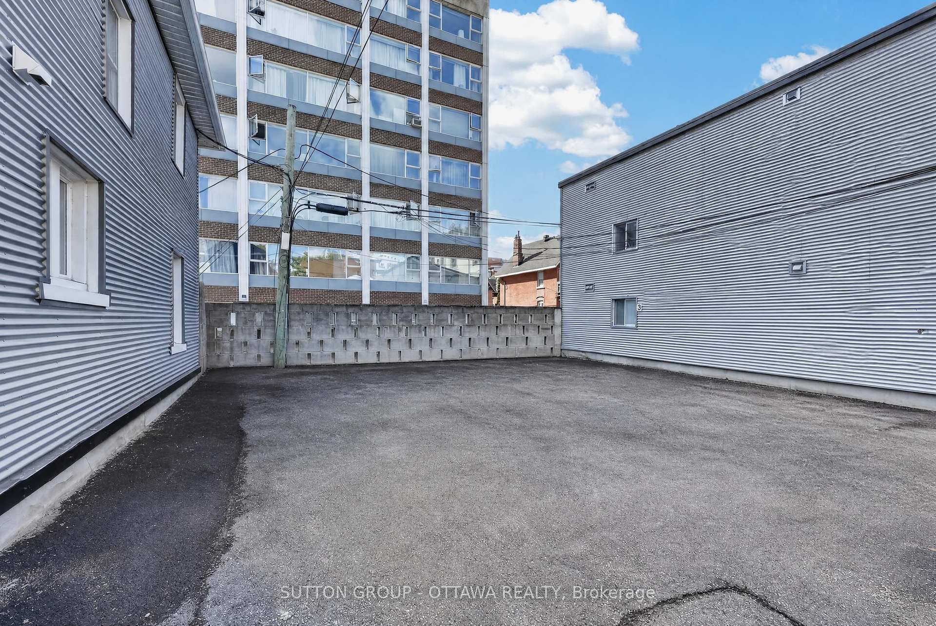 Photo 3 of 438 Lewis Street, Ottawa, Ottawa Centre — HOMEH
